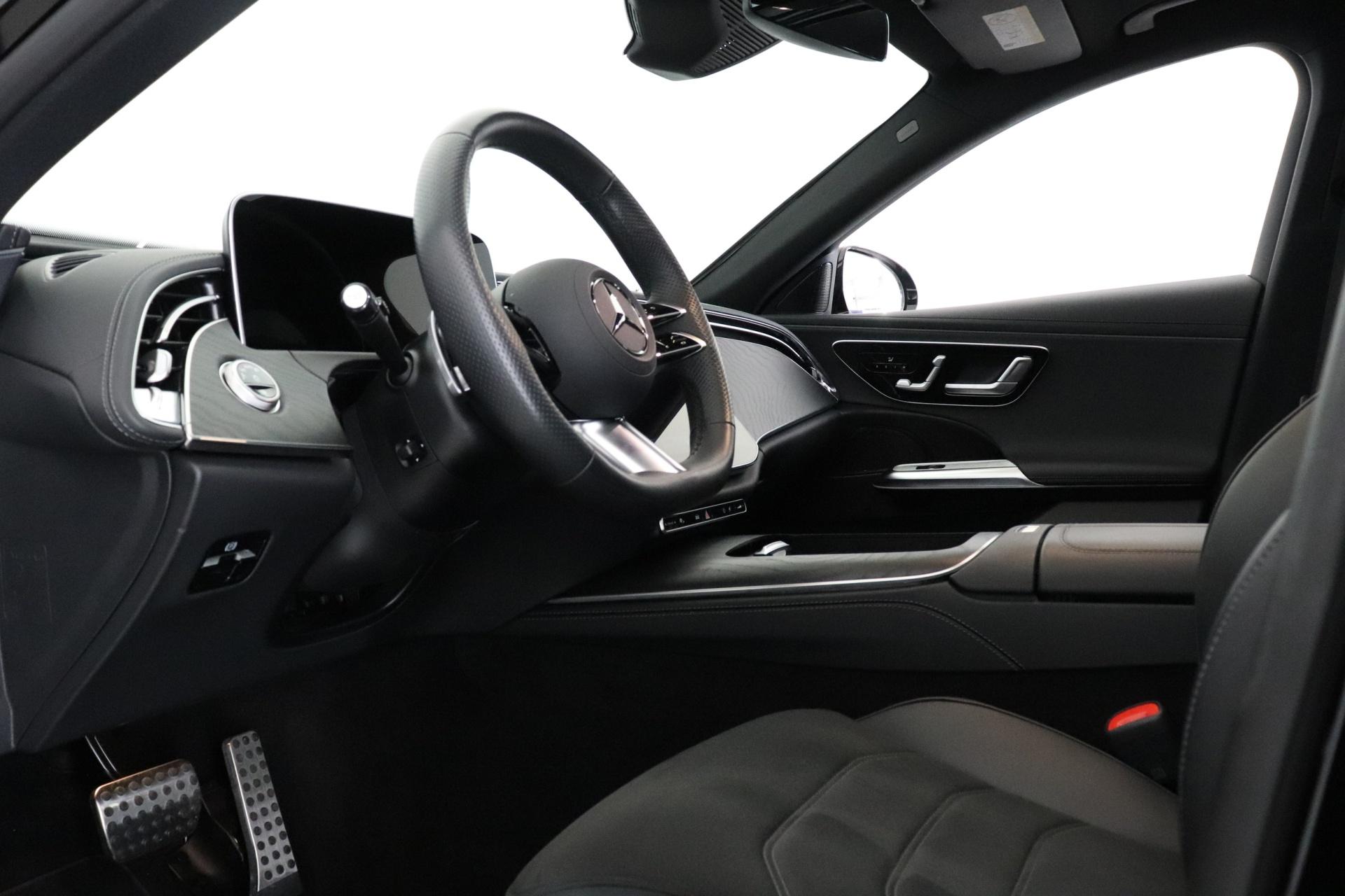 MERCEDES-BENZ E 2025