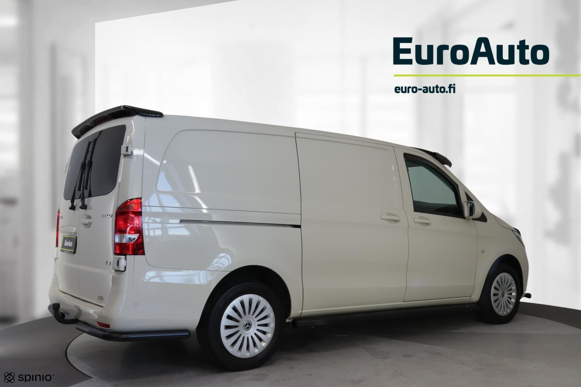 MERCEDES-BENZ Vito 2022
