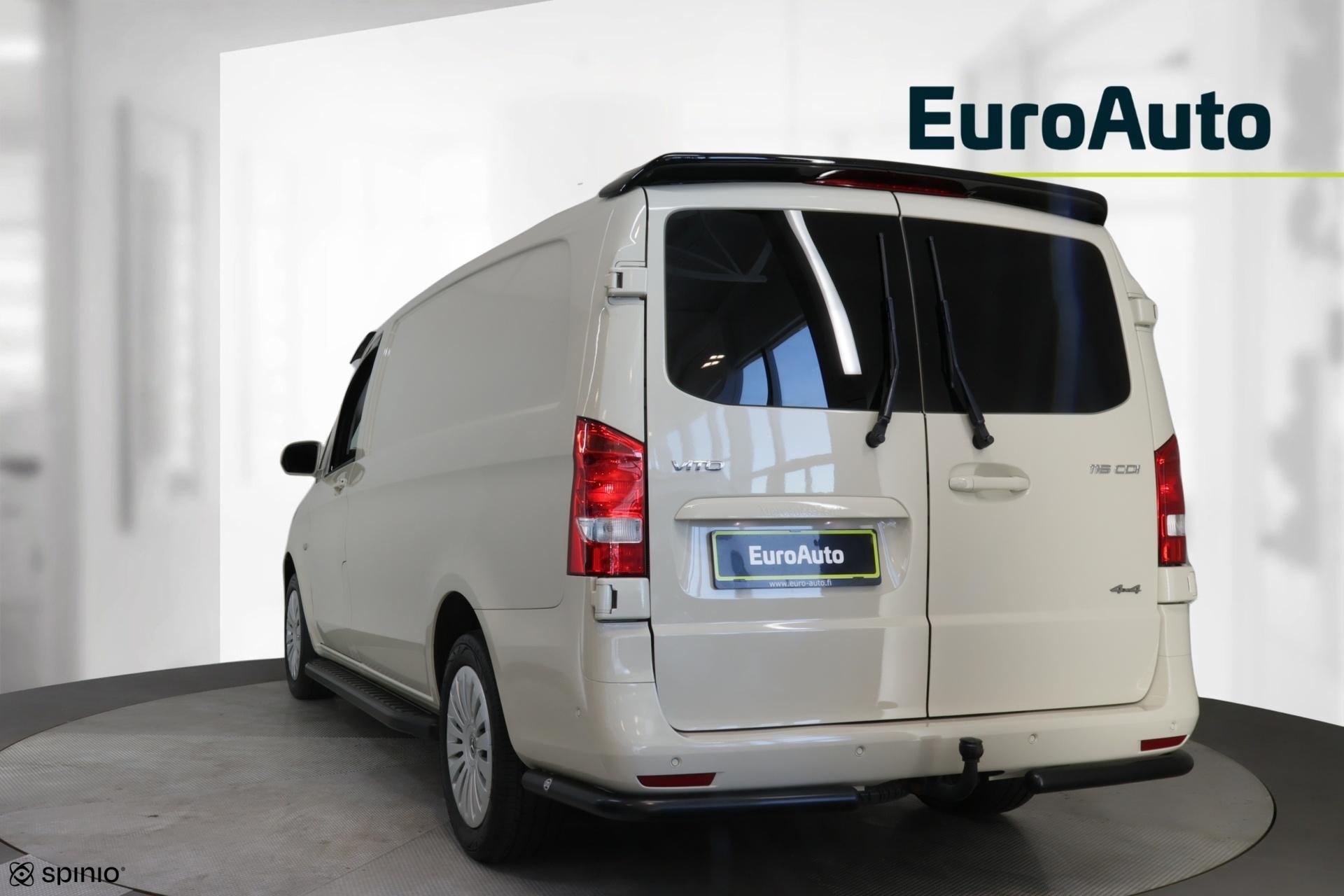 MERCEDES-BENZ Vito 2022