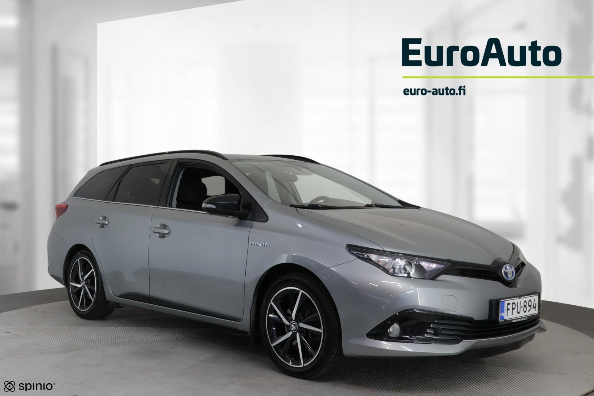 TOYOTA Auris 2017