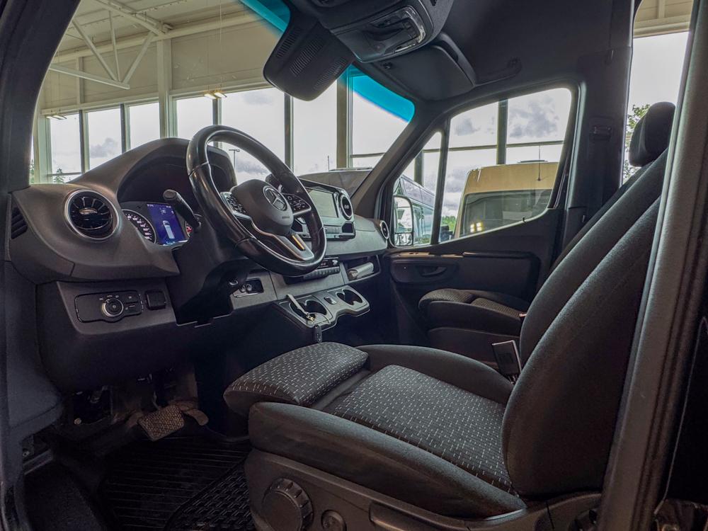 MERCEDES-BENZ Sprinter 2022