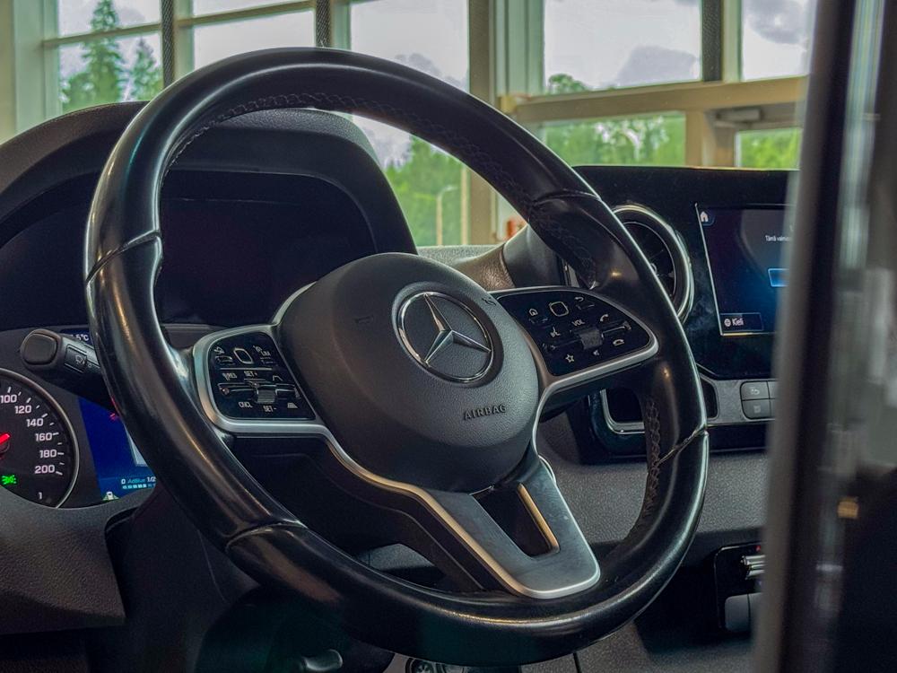 MERCEDES-BENZ Sprinter 2022