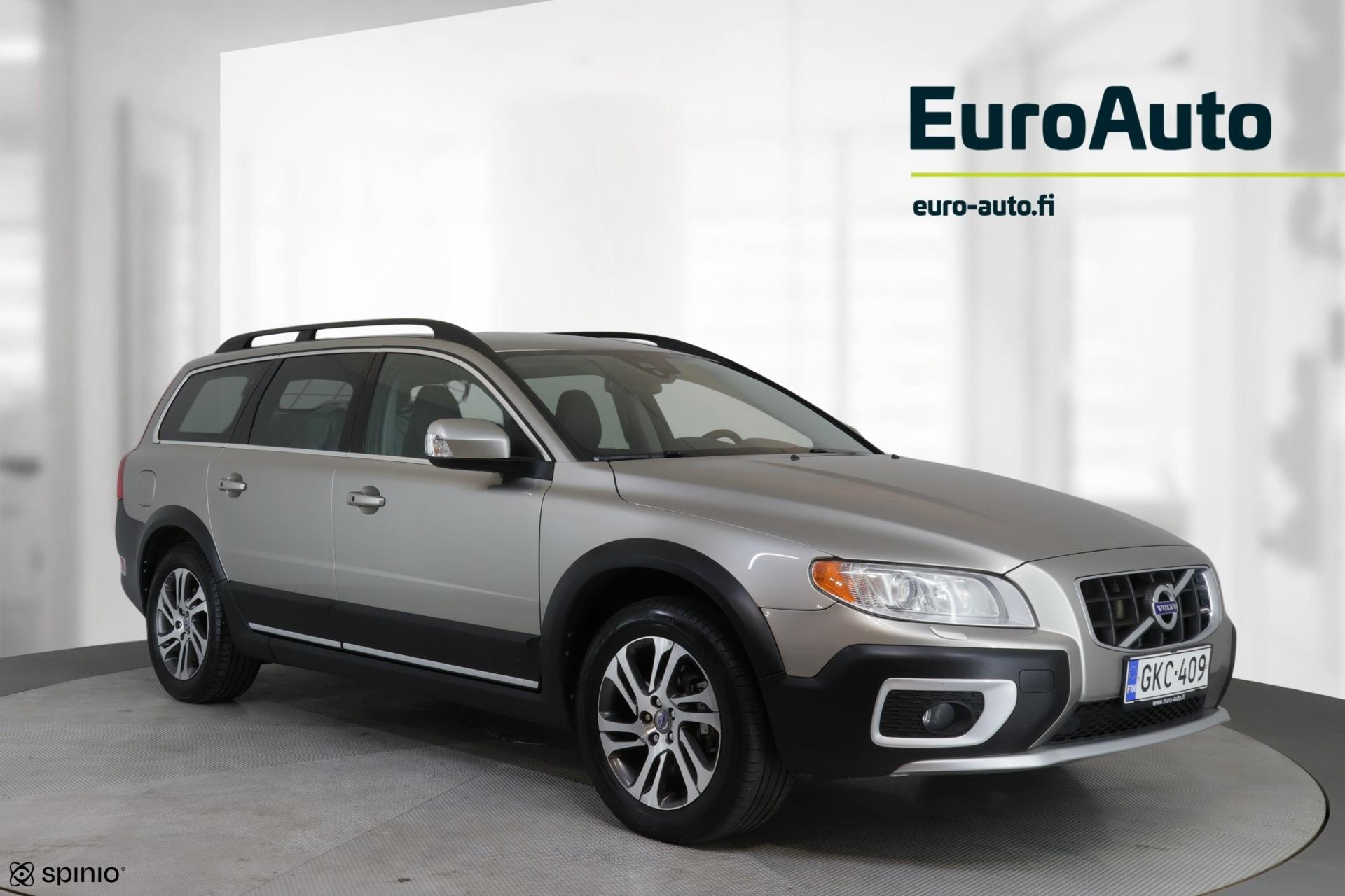 VOLVO XC70 1