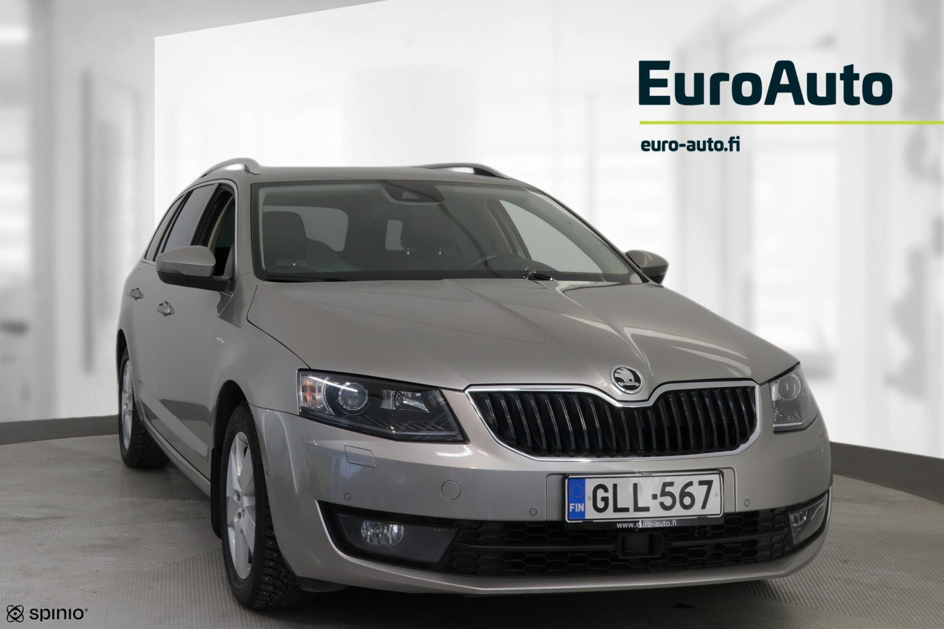 SKODA Octavia 2015