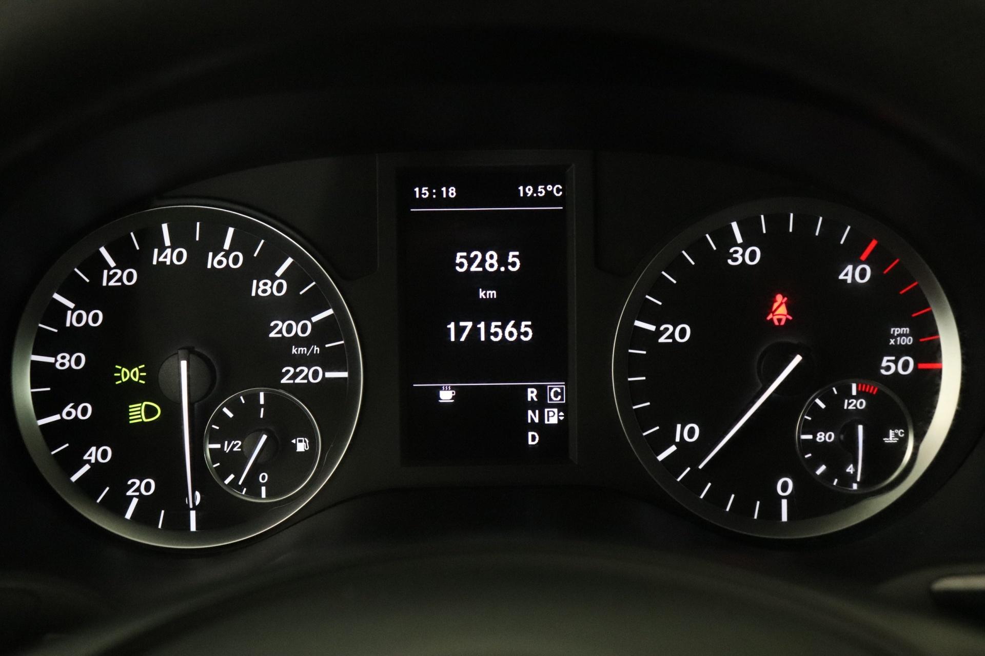 MERCEDES-BENZ Vito 2016