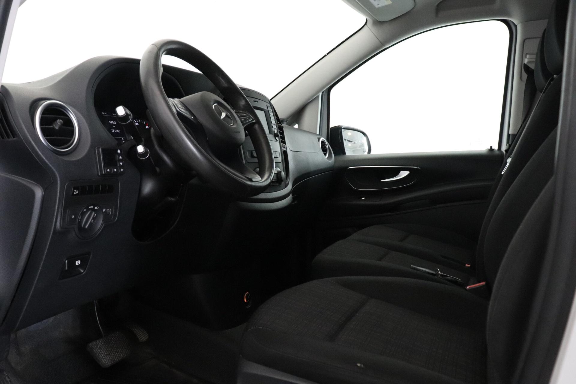 MERCEDES-BENZ Vito 2016