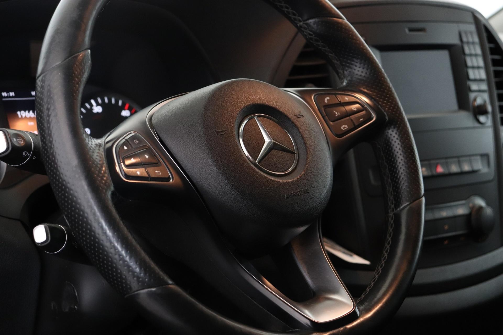 MERCEDES-BENZ Vito 2016