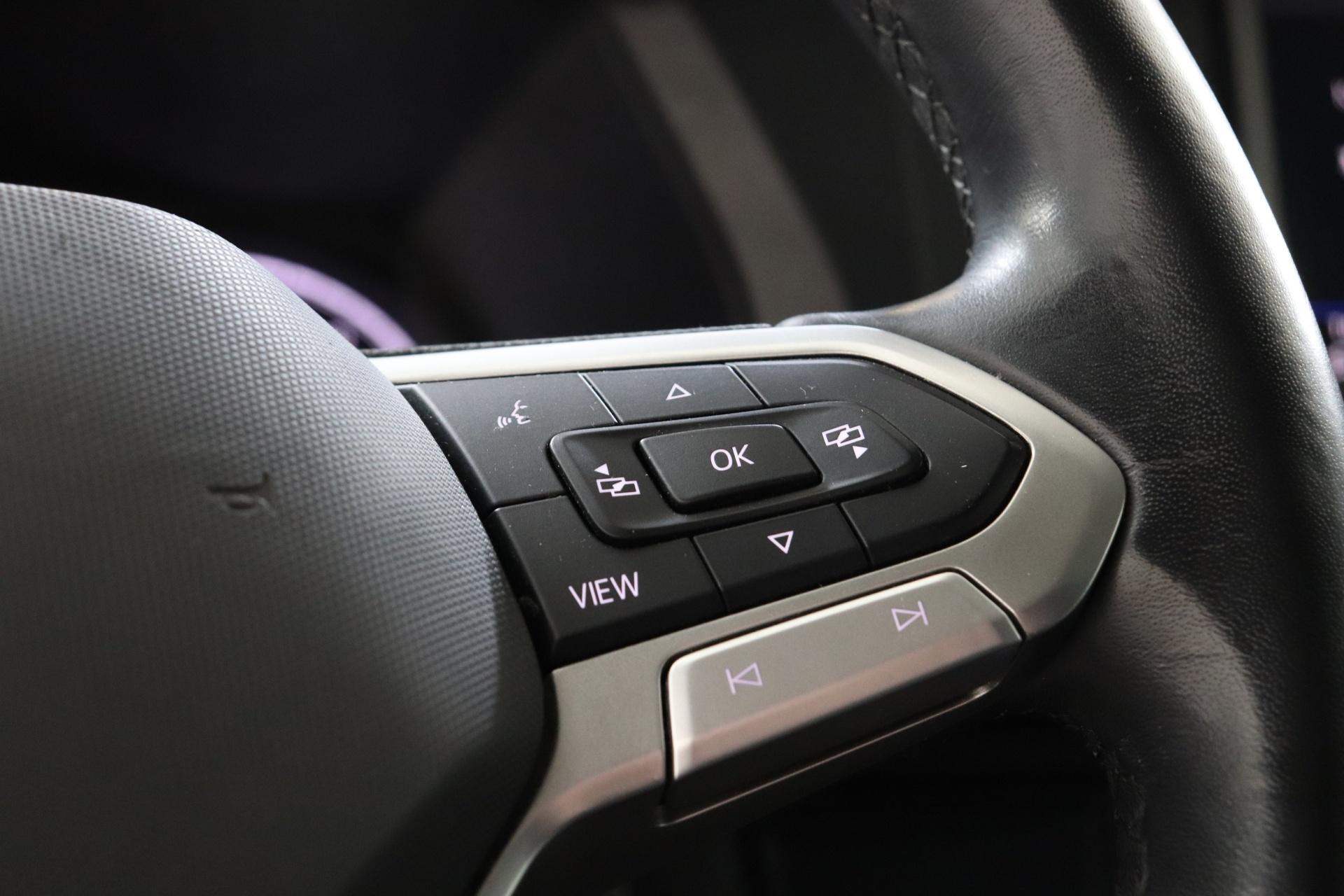 VOLKSWAGEN Transporter 2022