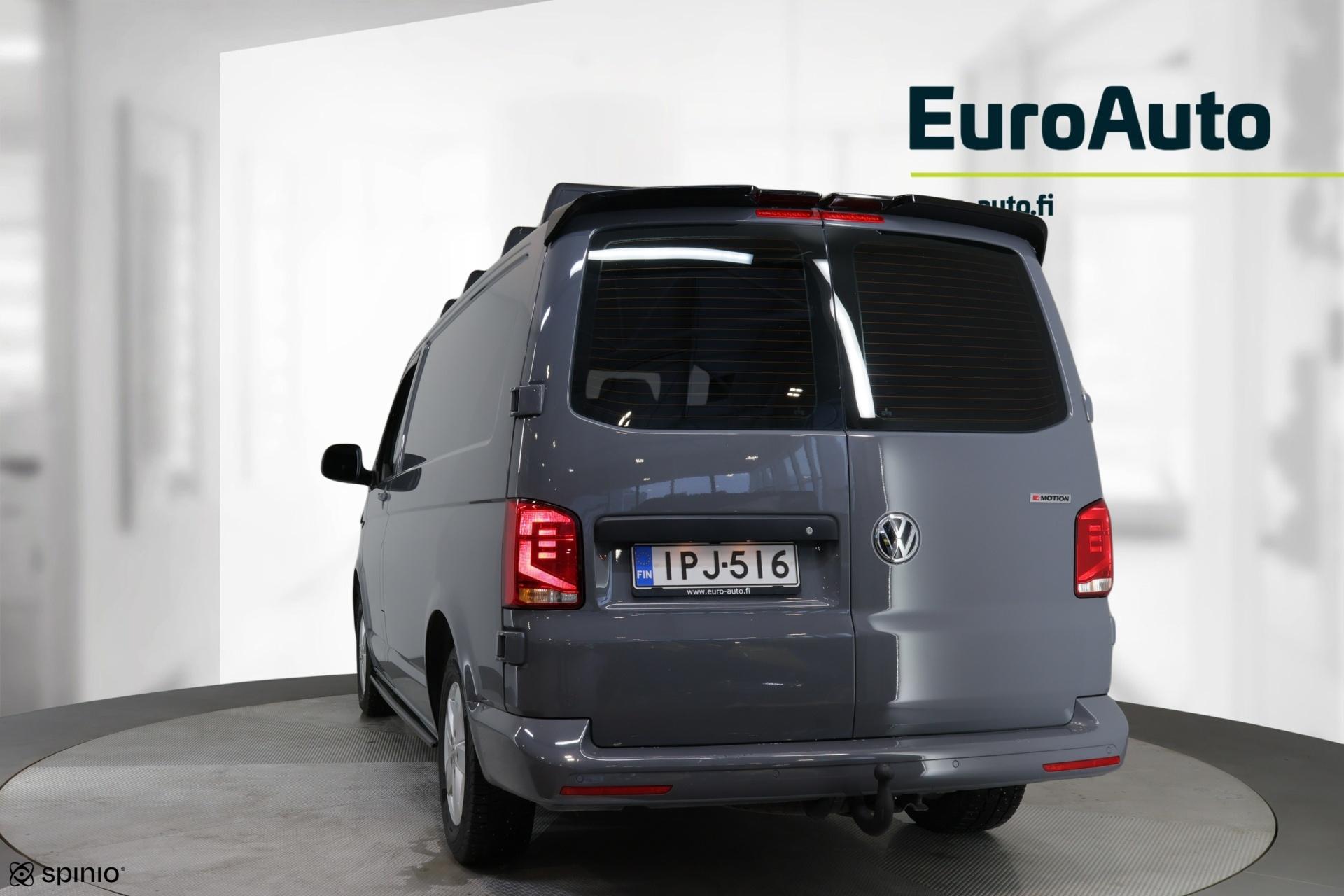 VOLKSWAGEN Transporter 2022