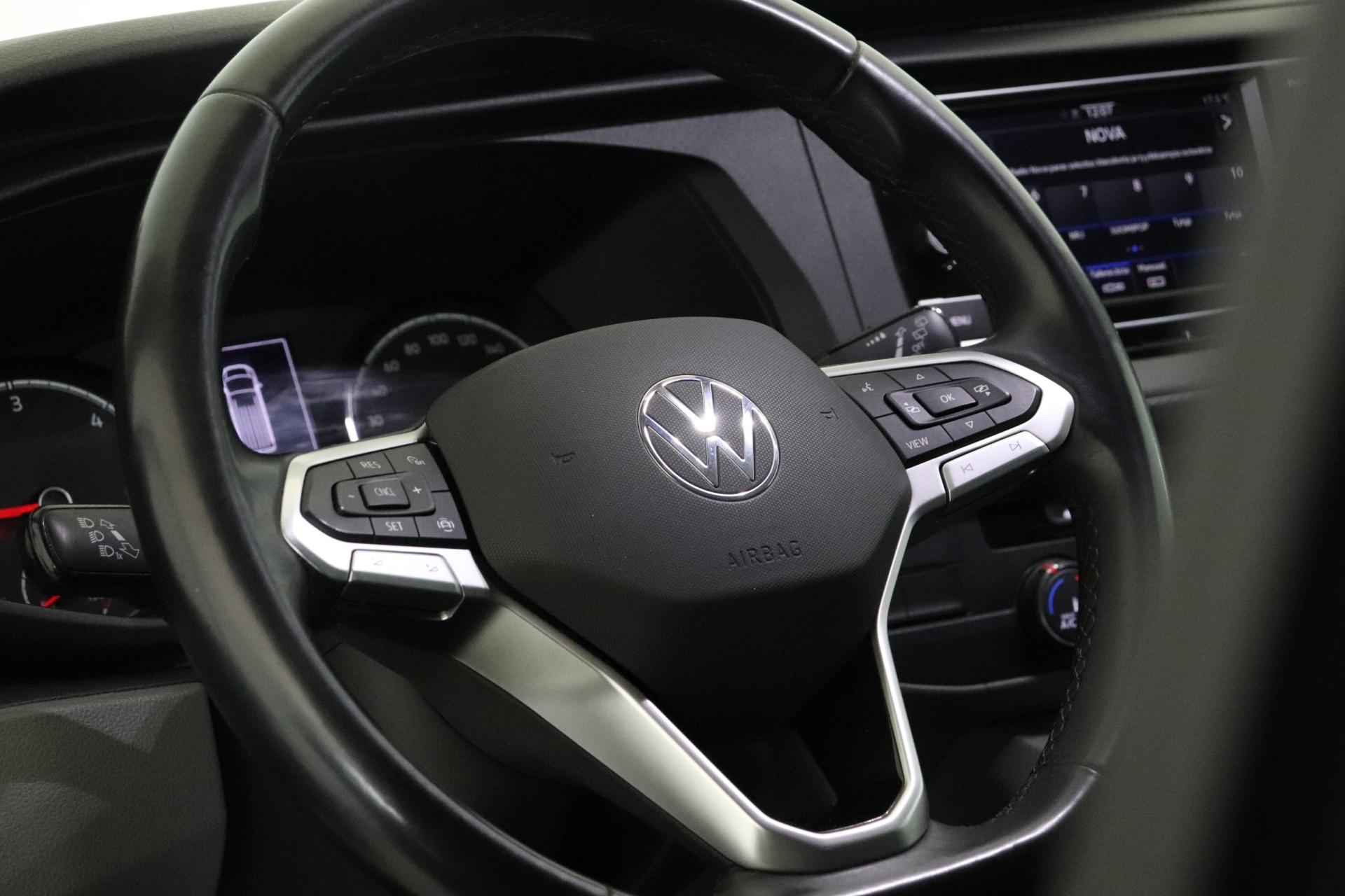 VOLKSWAGEN Transporter 2023