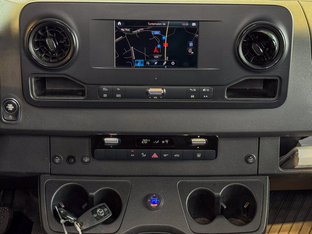 MERCEDES-BENZ Sprinter 2019