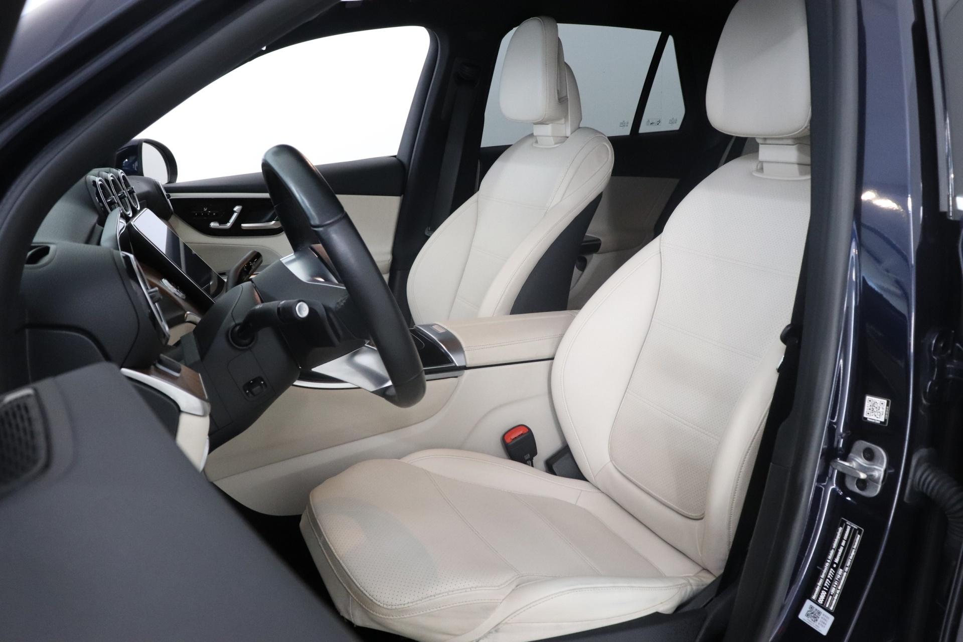 MERCEDES-BENZ GLC 2023