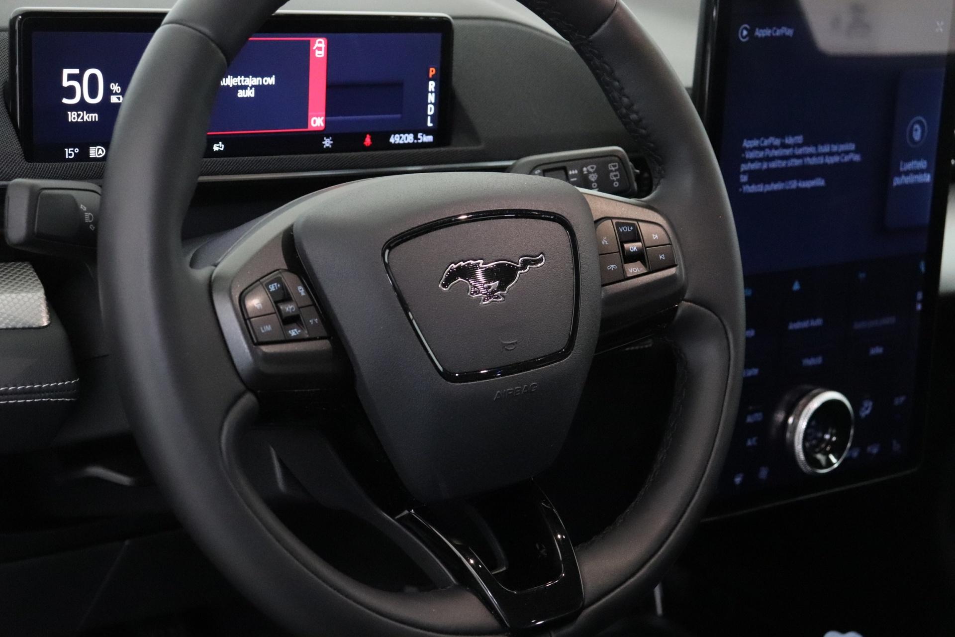 FORD Mustang Mach-E 2022