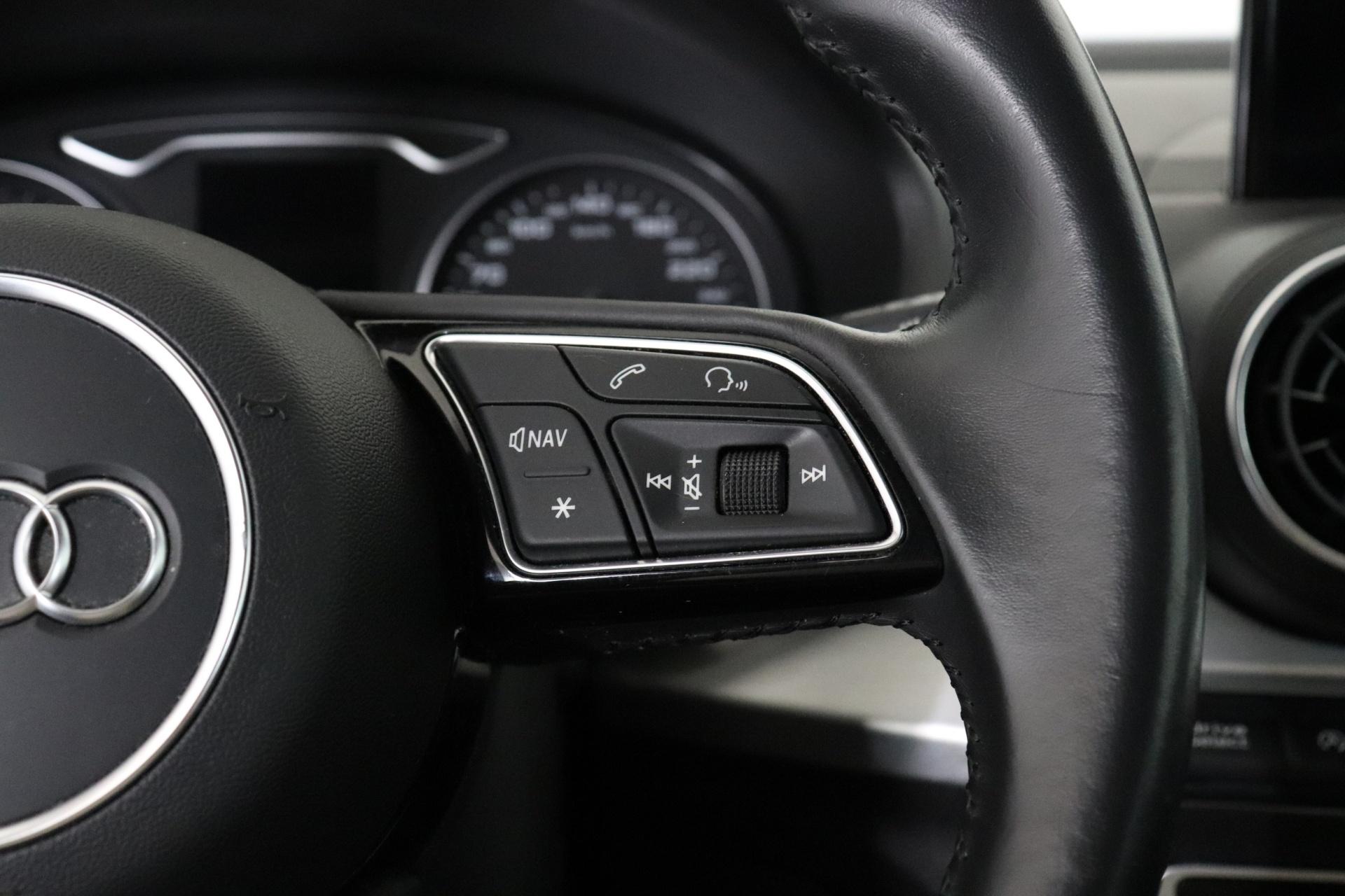 AUDI Q2 2017