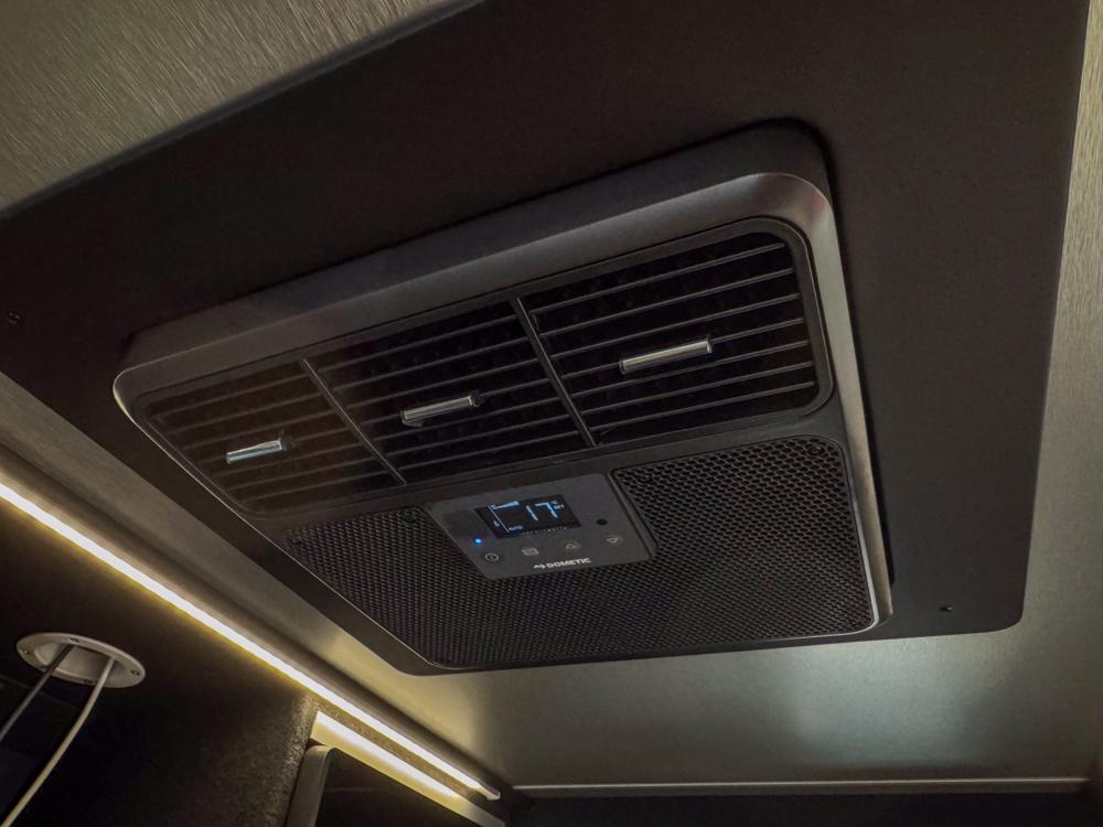 MERCEDES-BENZ Sprinter 2023