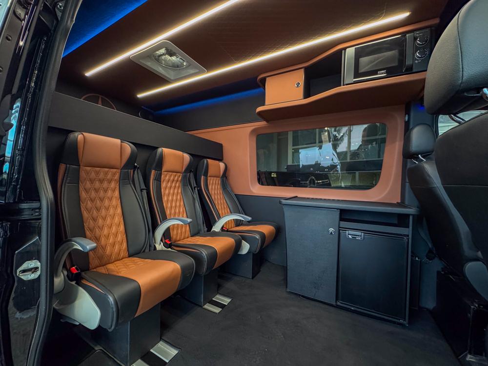 MERCEDES-BENZ Sprinter 2024