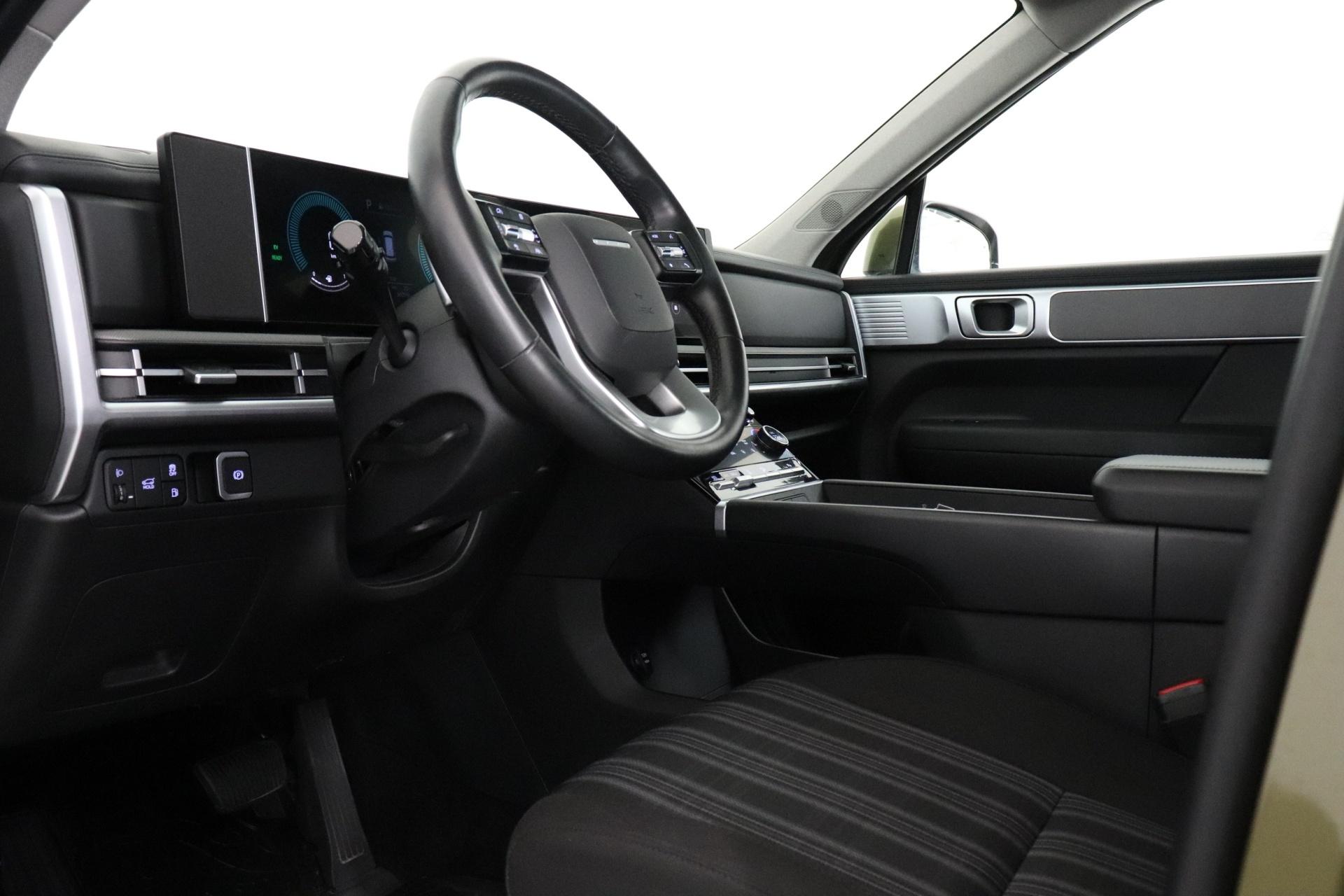 HYUNDAI Santa Fe 7
