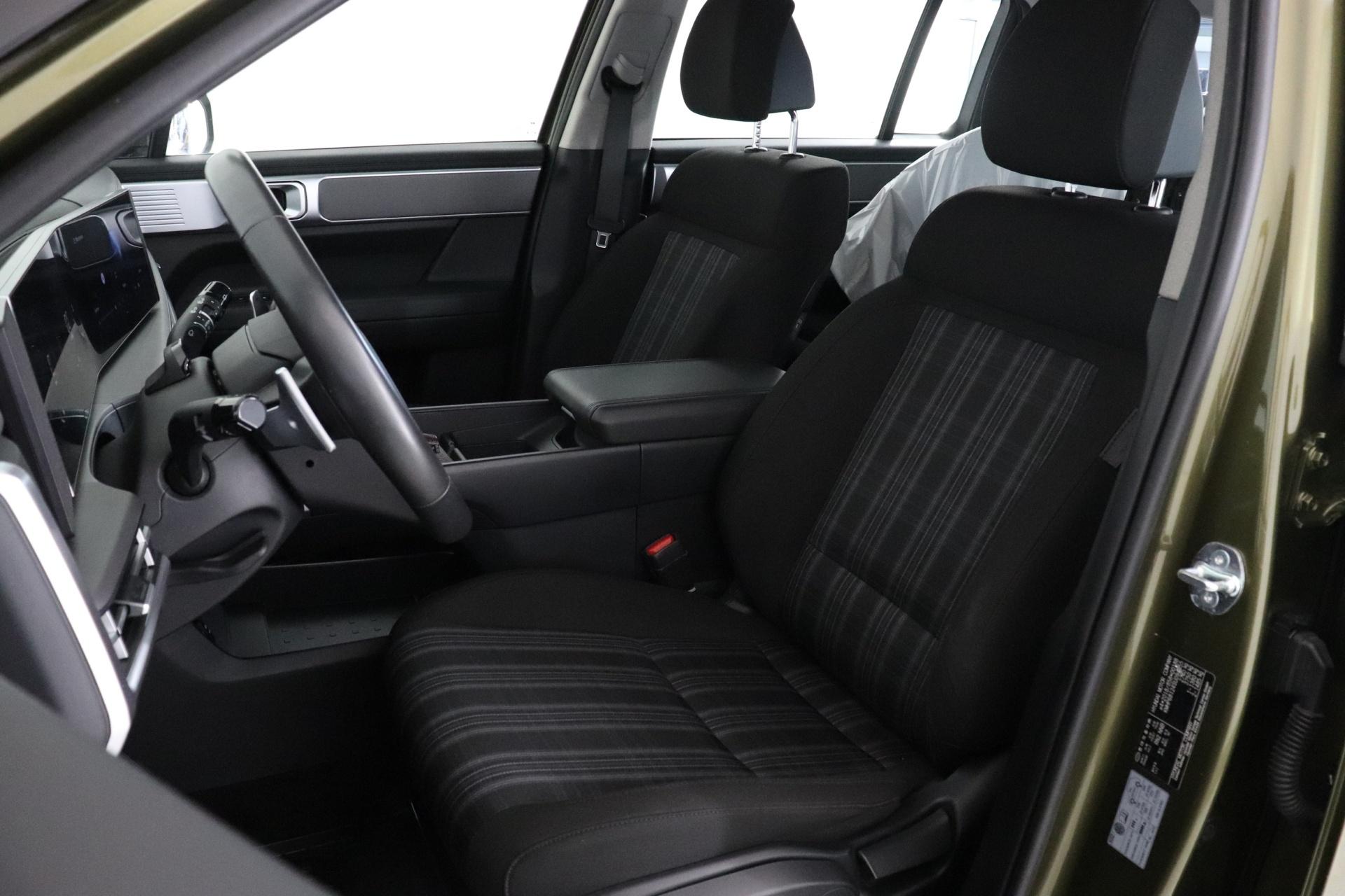 HYUNDAI Santa Fe 8