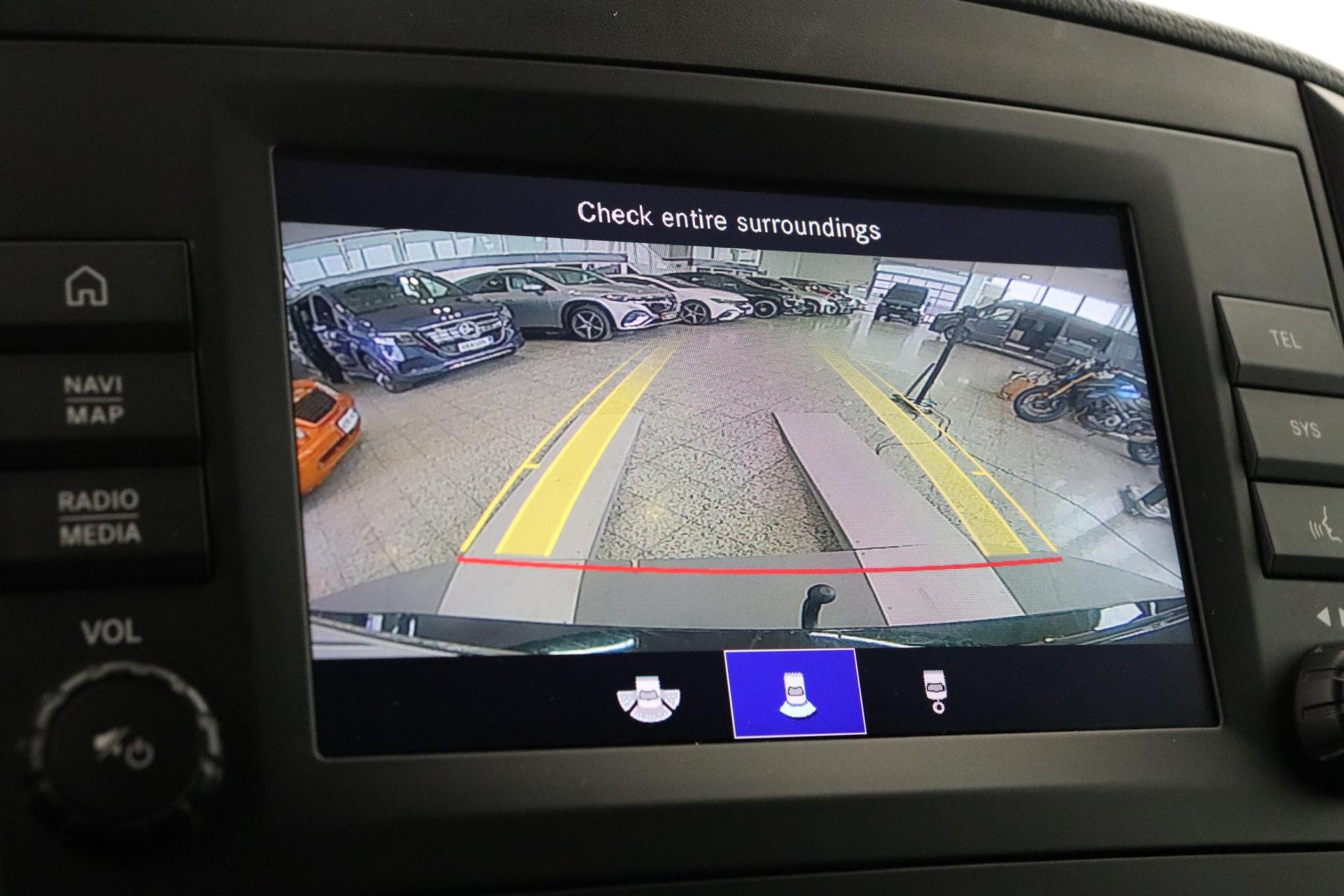 MERCEDES-BENZ Vito 2022