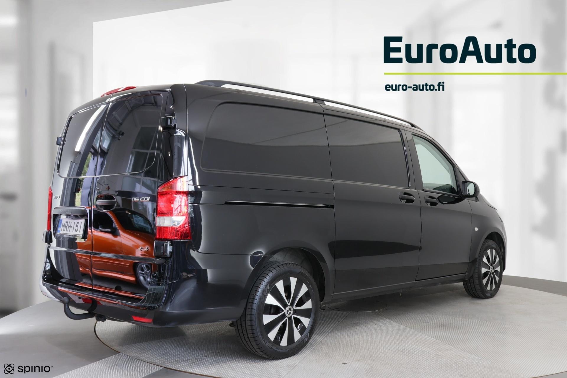 MERCEDES-BENZ Vito 2022