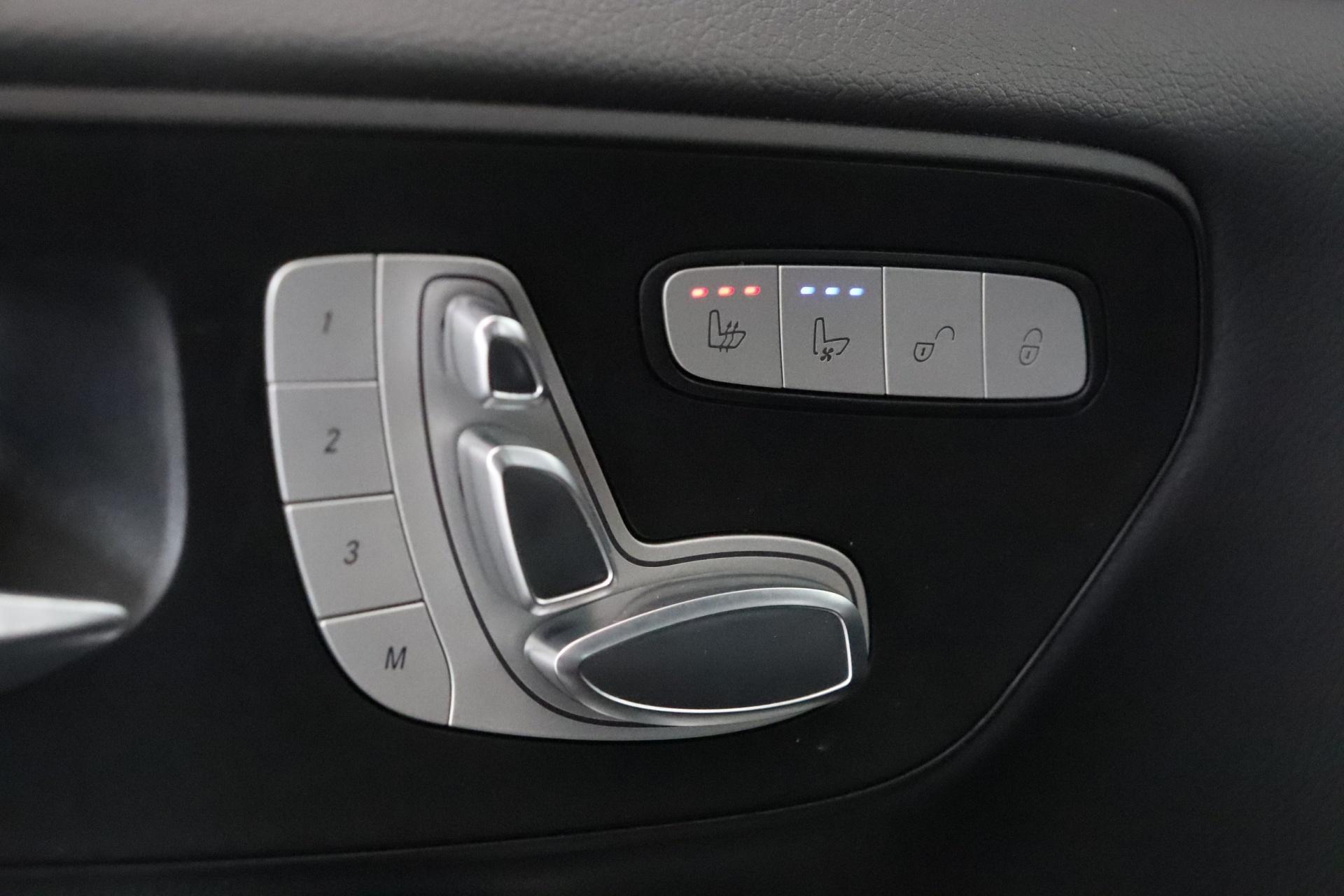 MERCEDES-BENZ EQV 2024