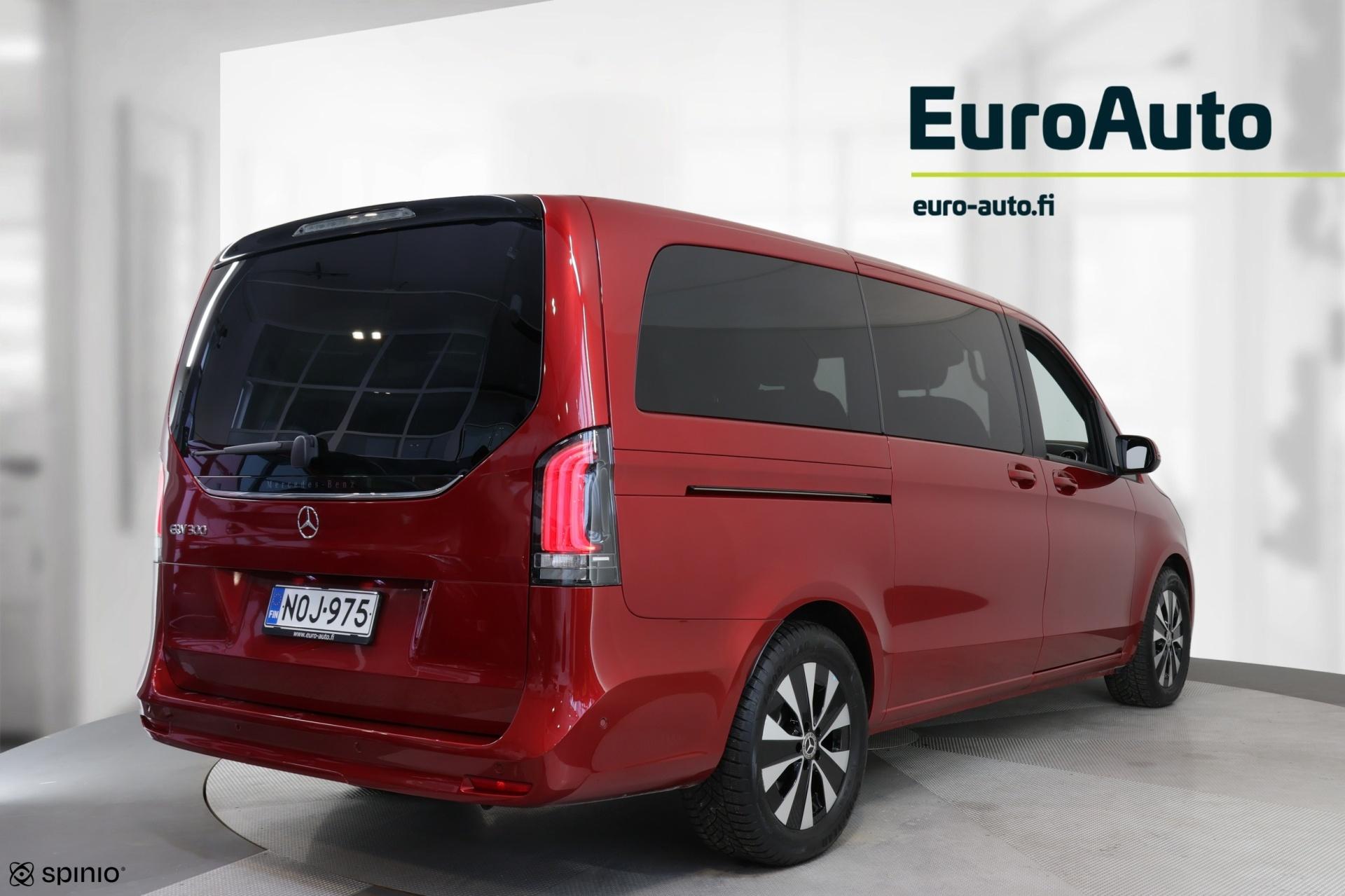 MERCEDES-BENZ EQV 2024