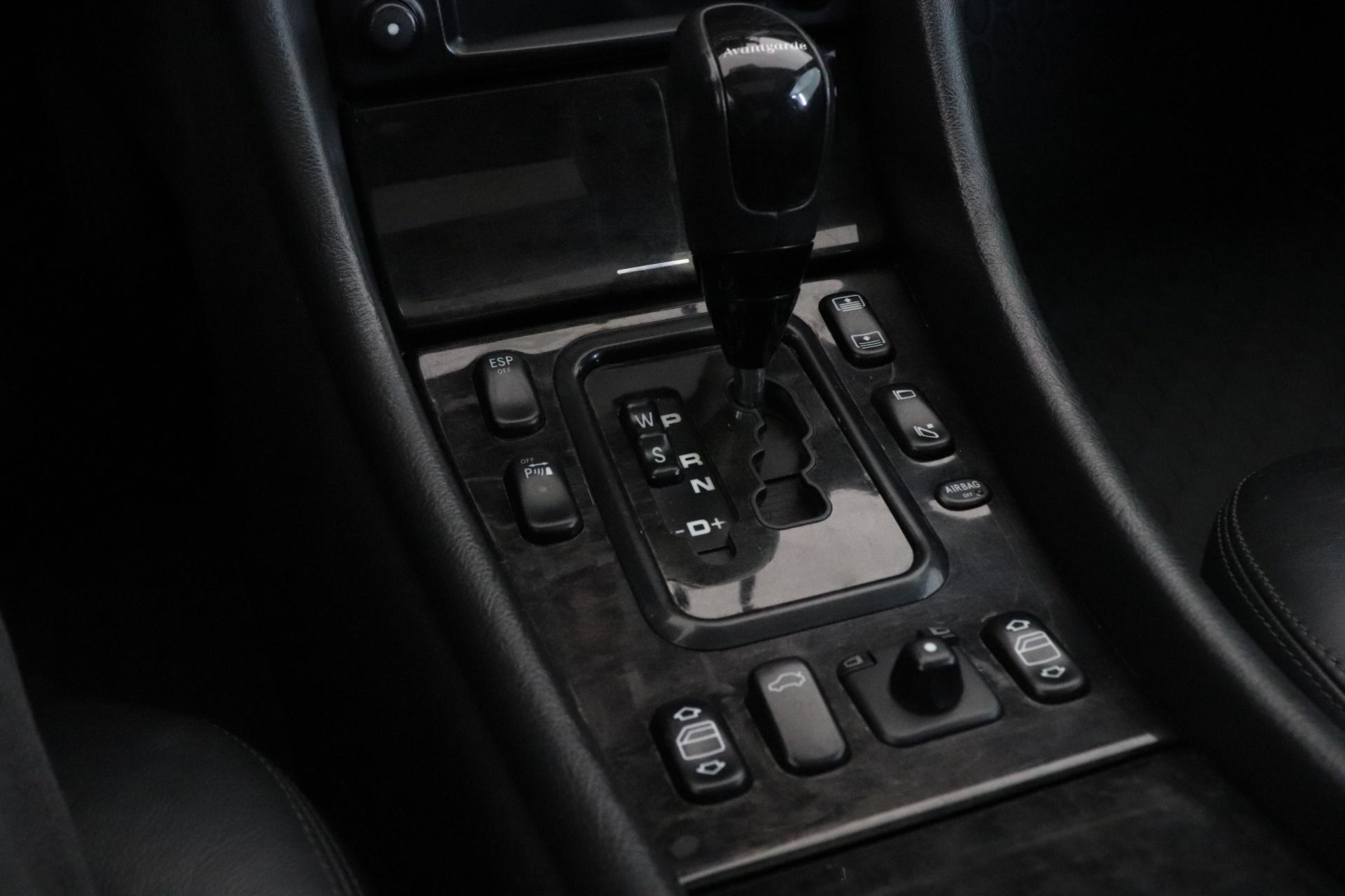 MERCEDES-BENZ CLK 55 AMG 2001