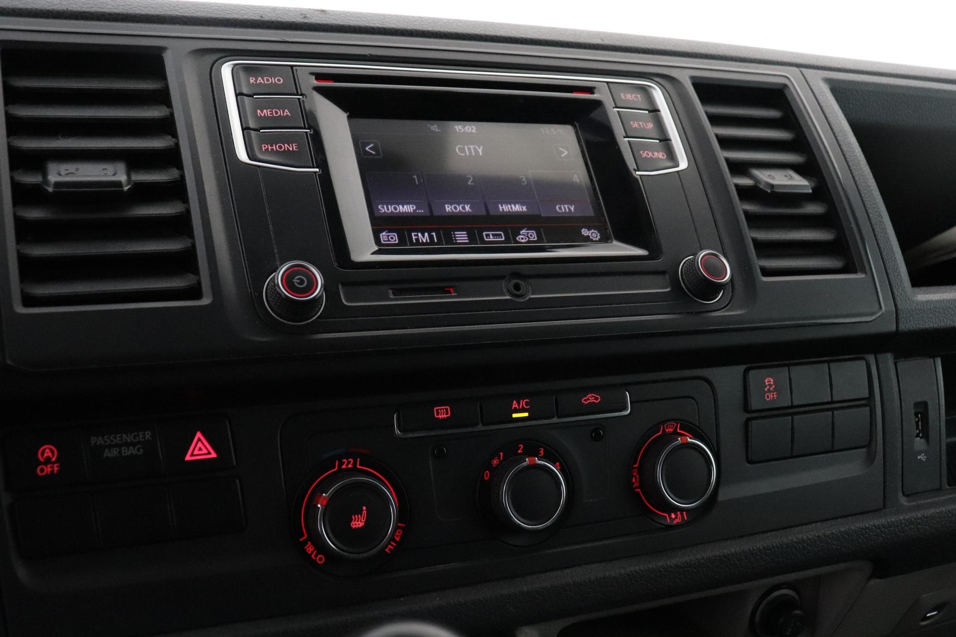 VOLKSWAGEN Transporter 2017