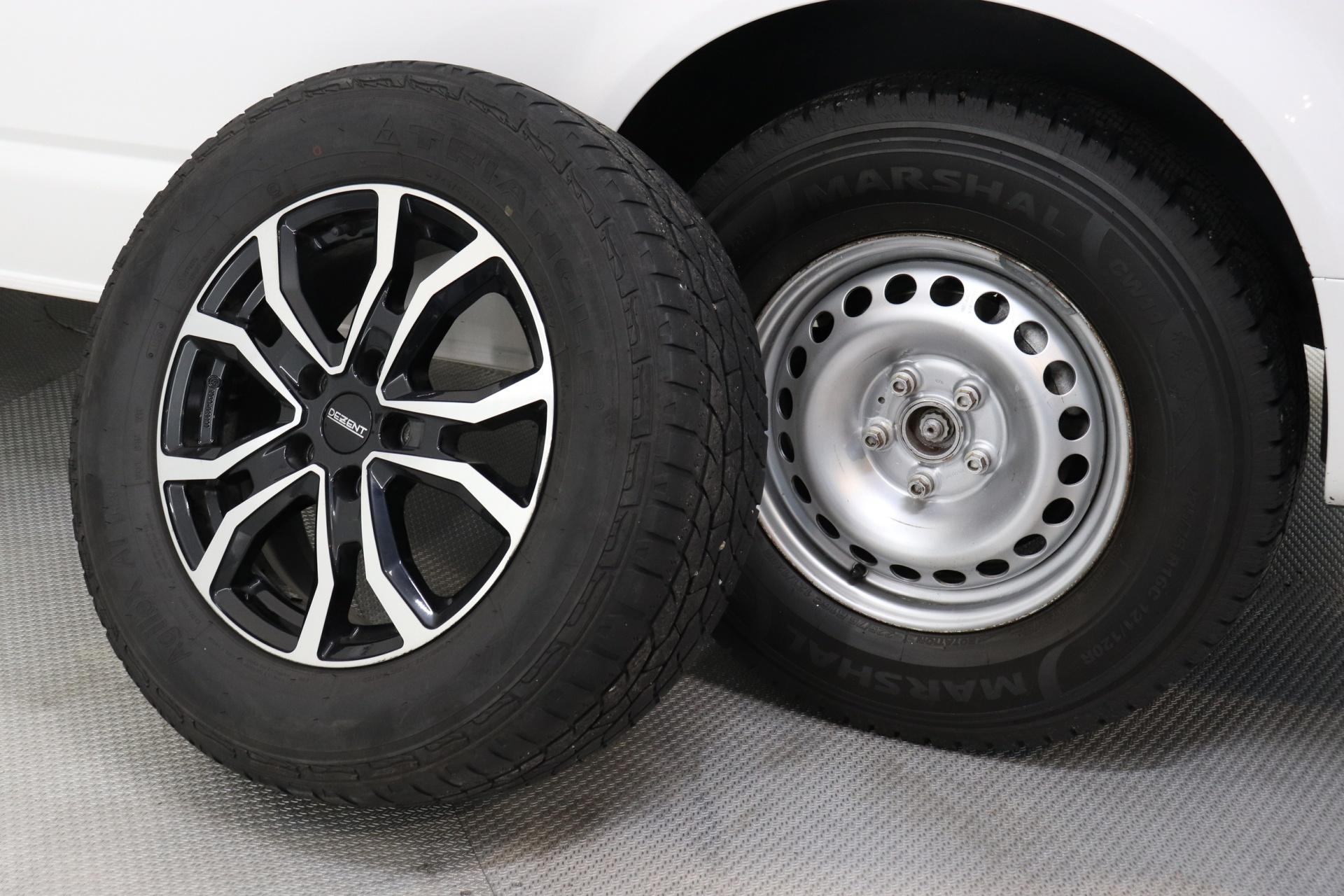 VOLKSWAGEN Transporter 2017