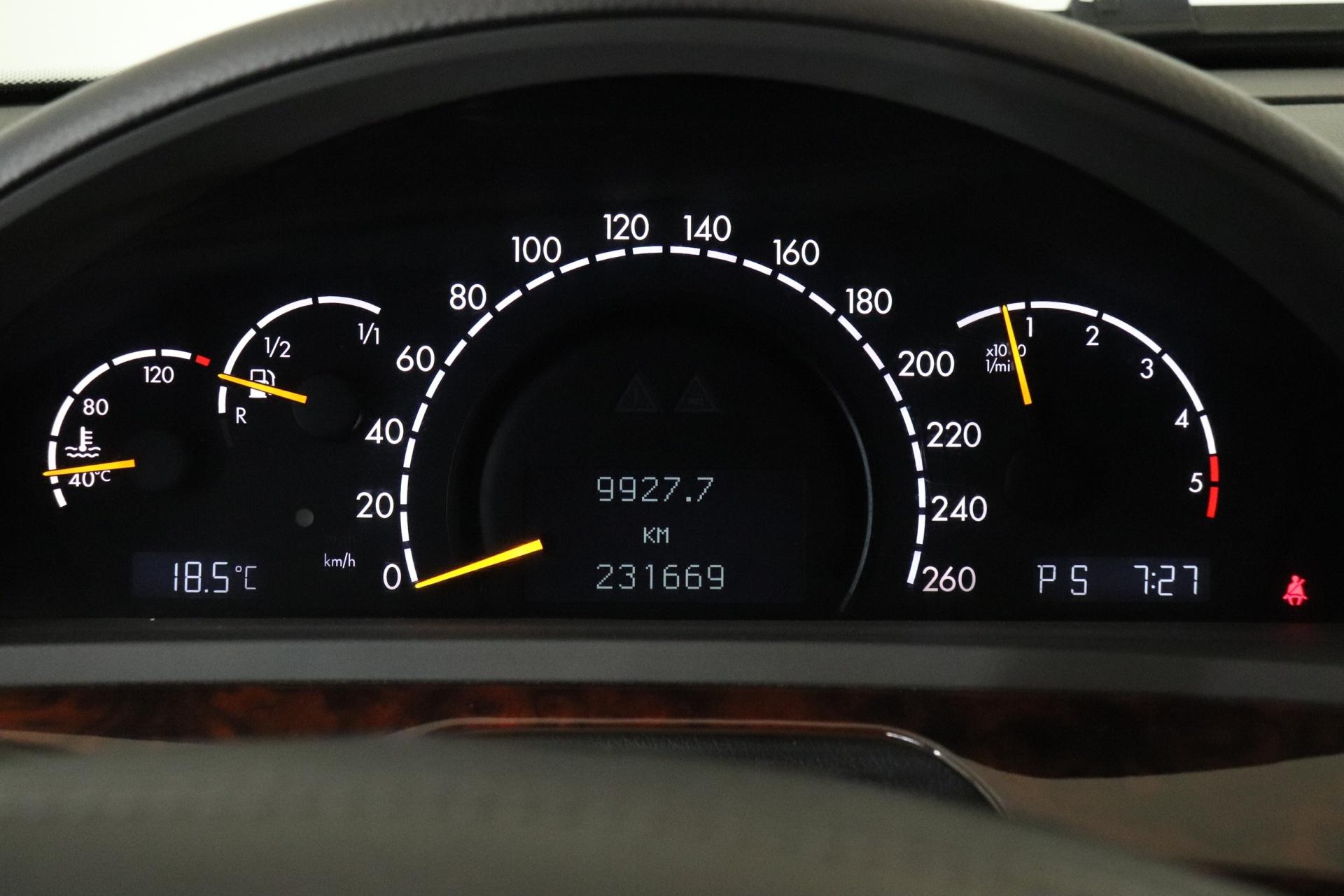 MERCEDES-BENZ S 2002