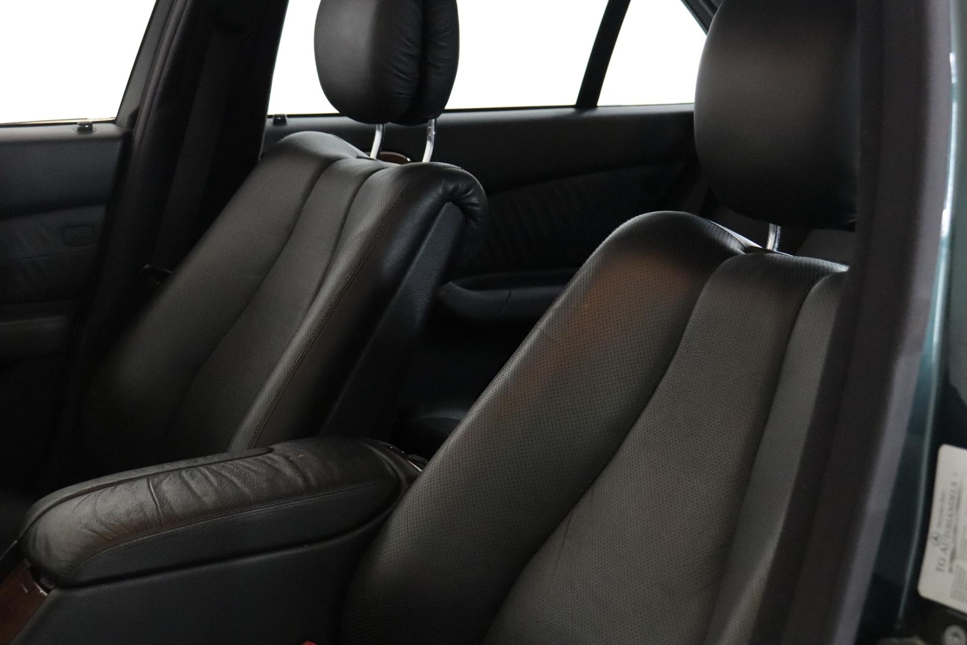 MERCEDES-BENZ S 2002