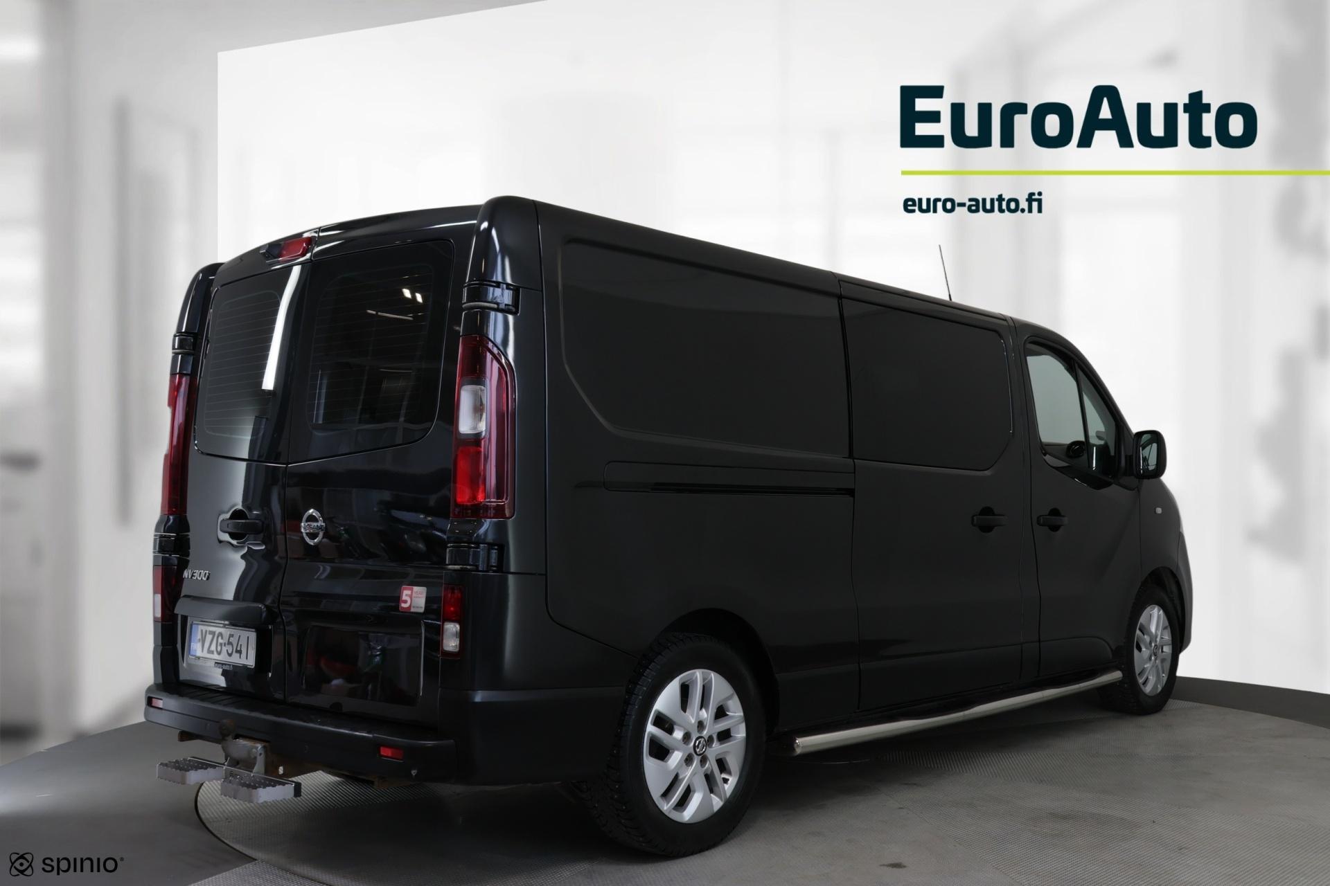 NISSAN NV300 2017