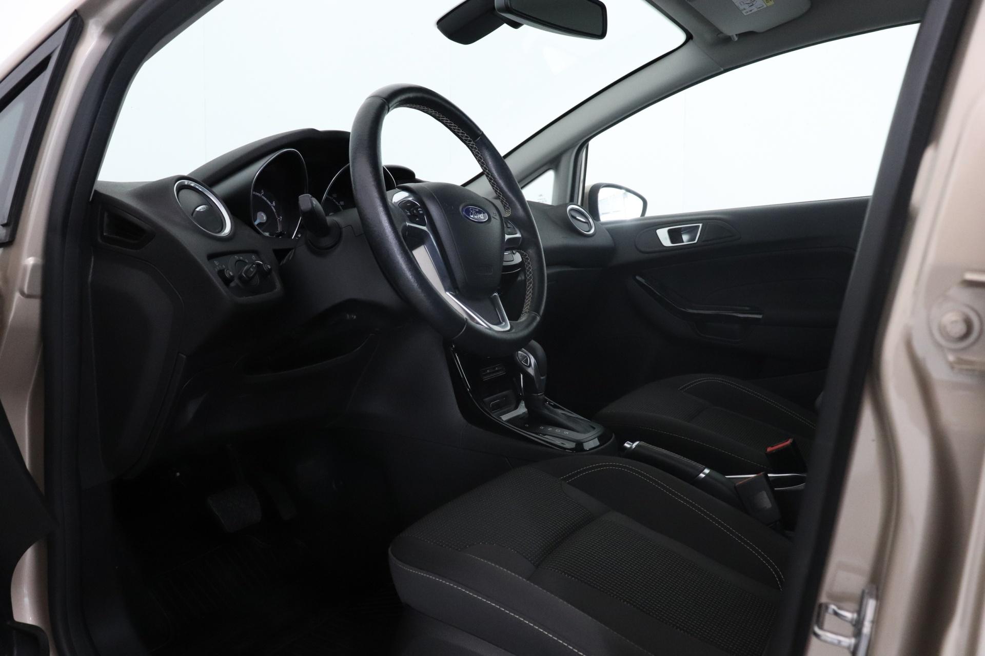 FORD Fiesta 2017
