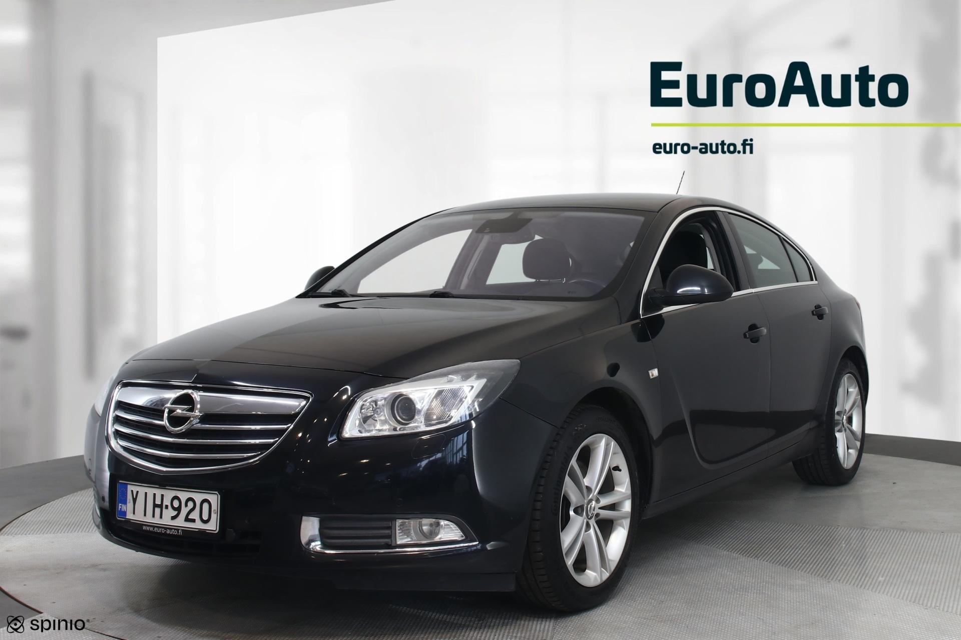 OPEL Insignia 2012