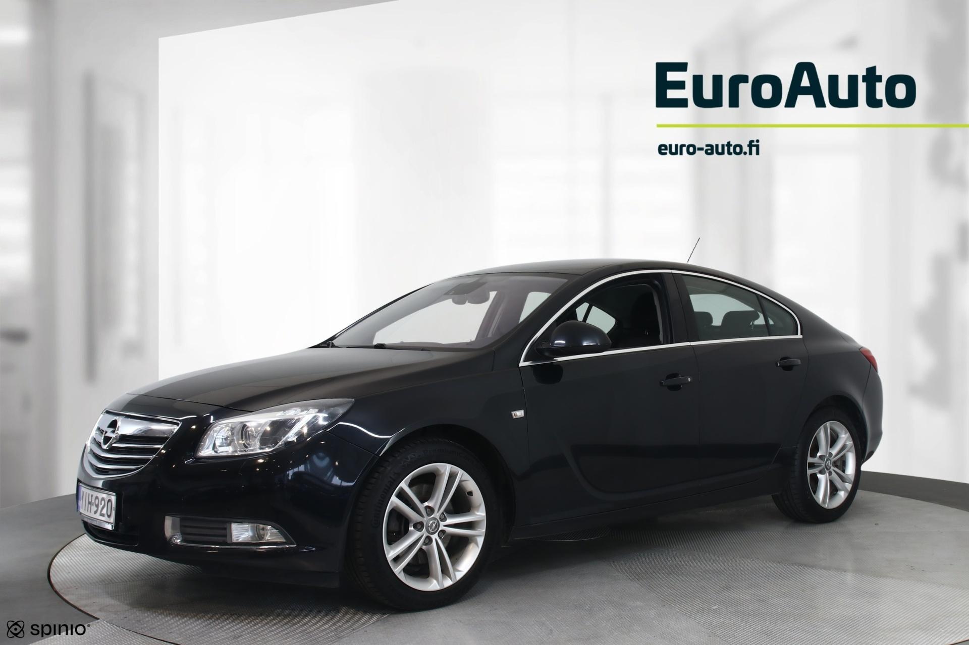 OPEL Insignia 2012