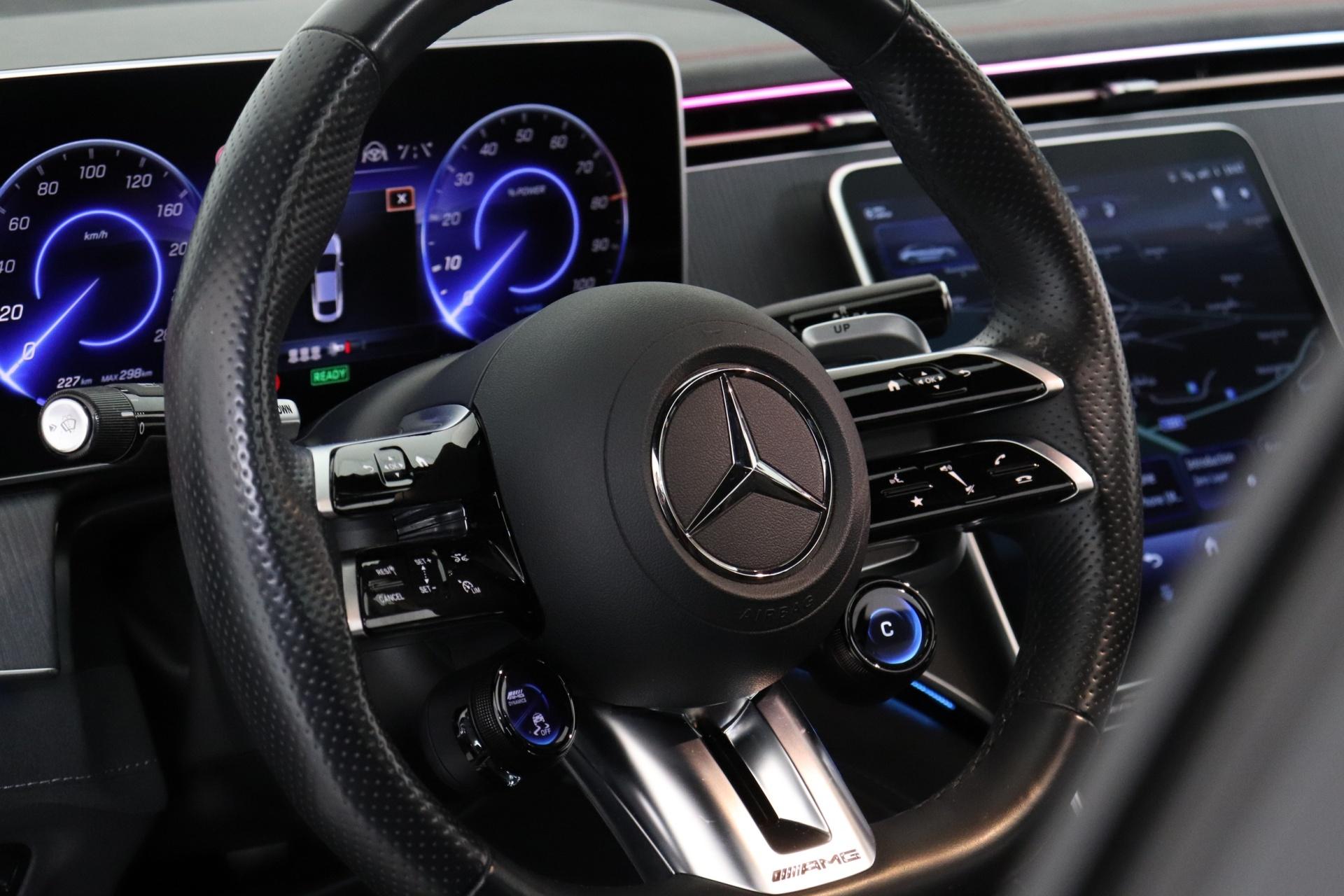 MERCEDES-BENZ EQE 2023