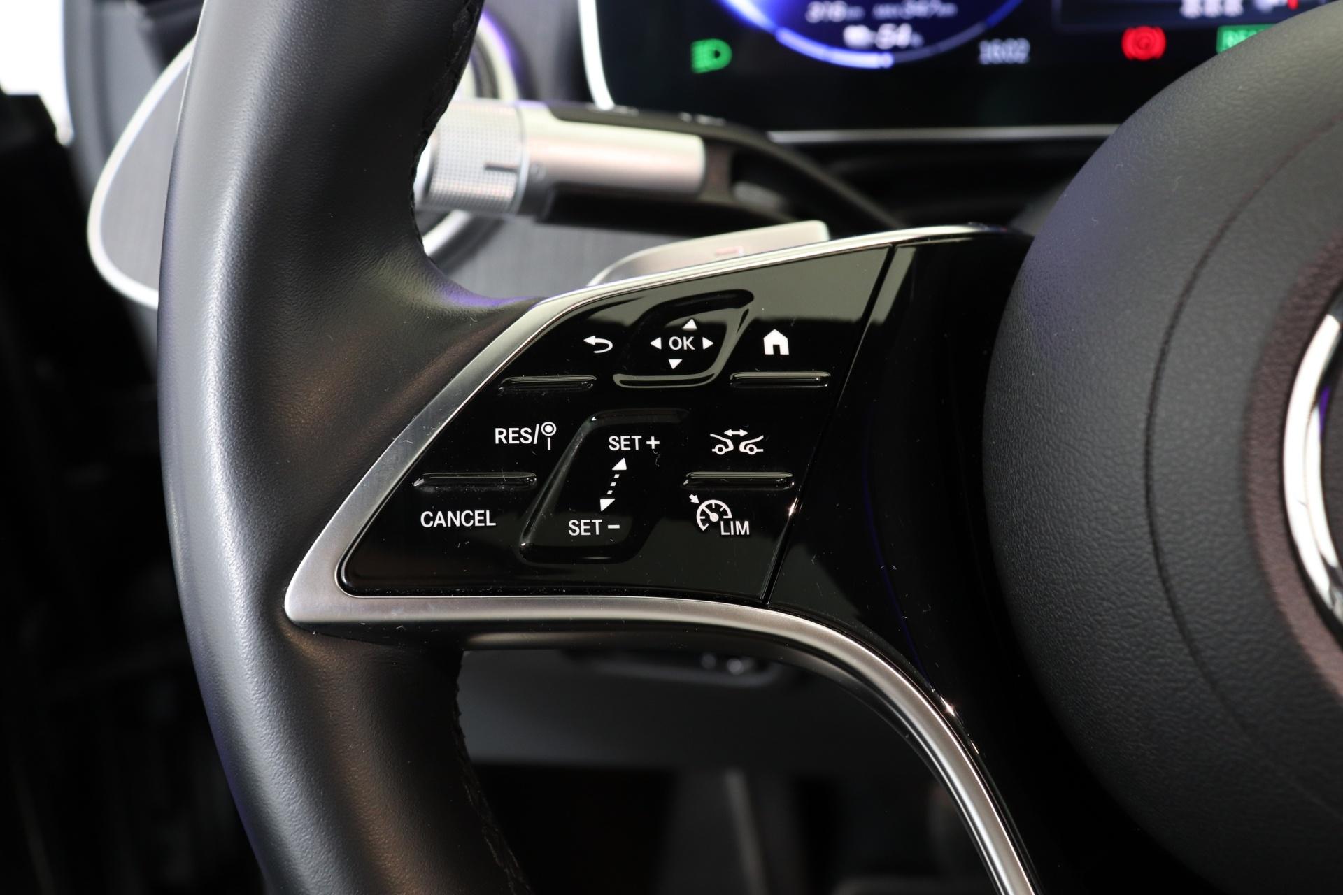 MERCEDES-BENZ EQS 2023