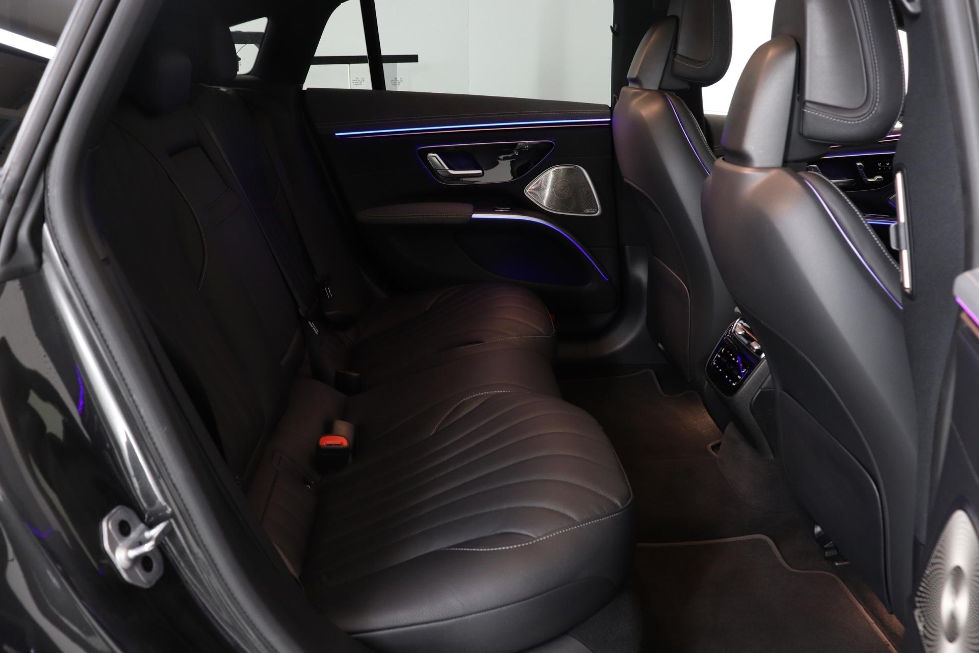 MERCEDES-BENZ EQS 2023