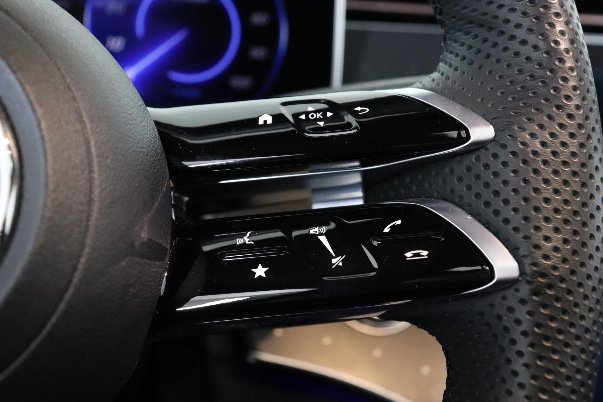 MERCEDES-BENZ EQE SUV 2024