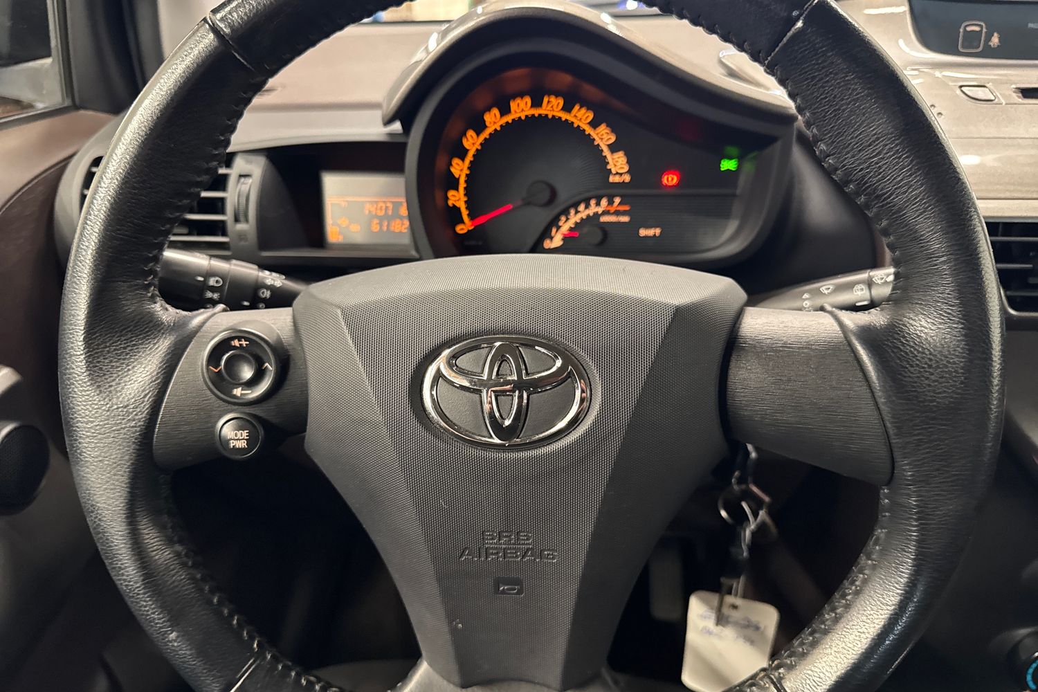 TOYOTA IQ 2009
