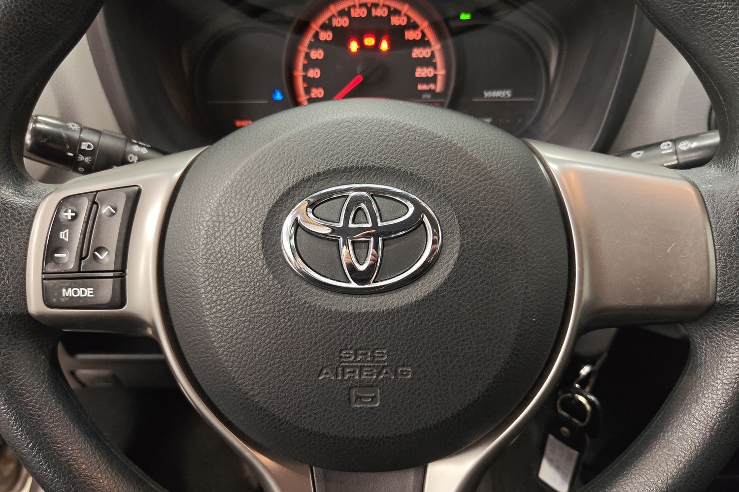 Toyota Yaris 2015