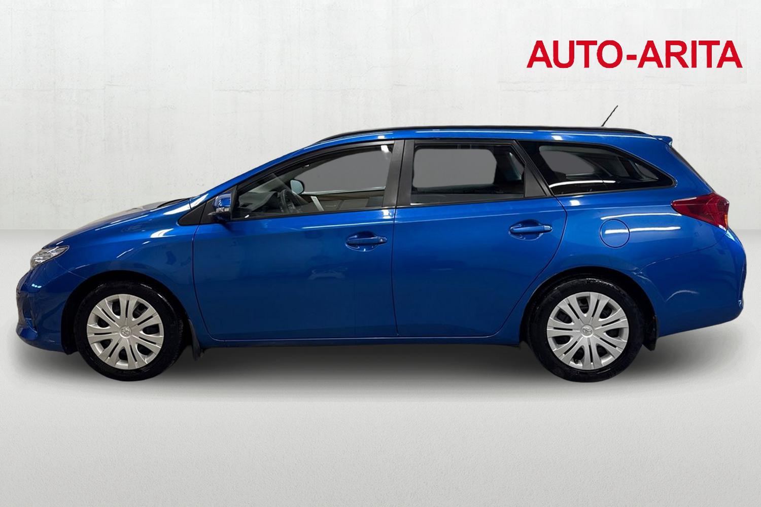 Toyota Auris 2015