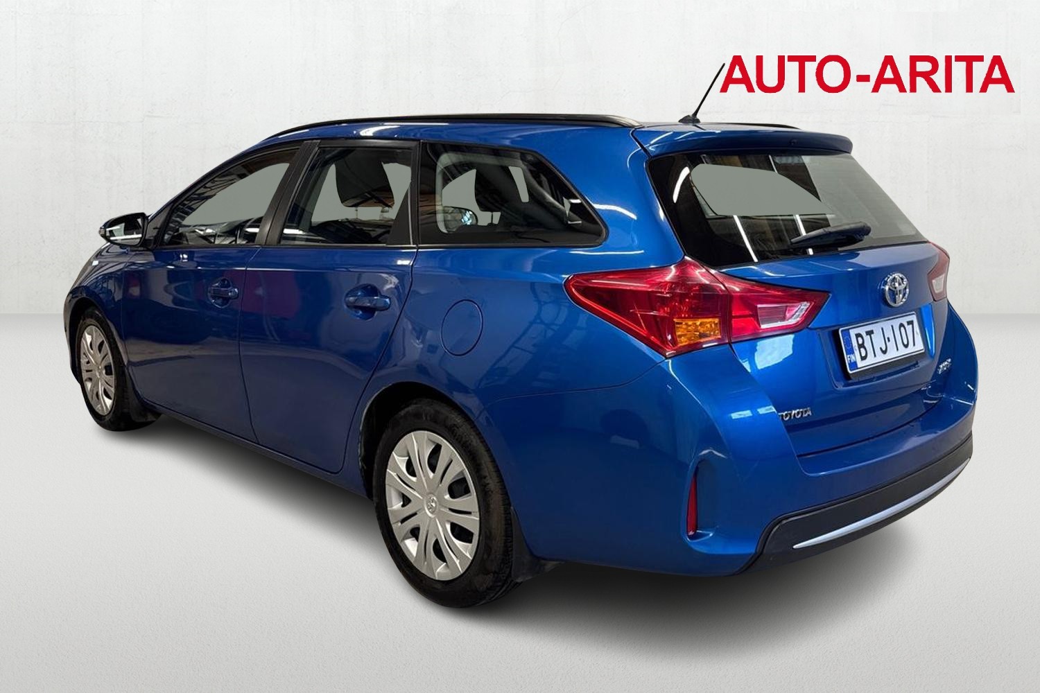 Toyota Auris 2015