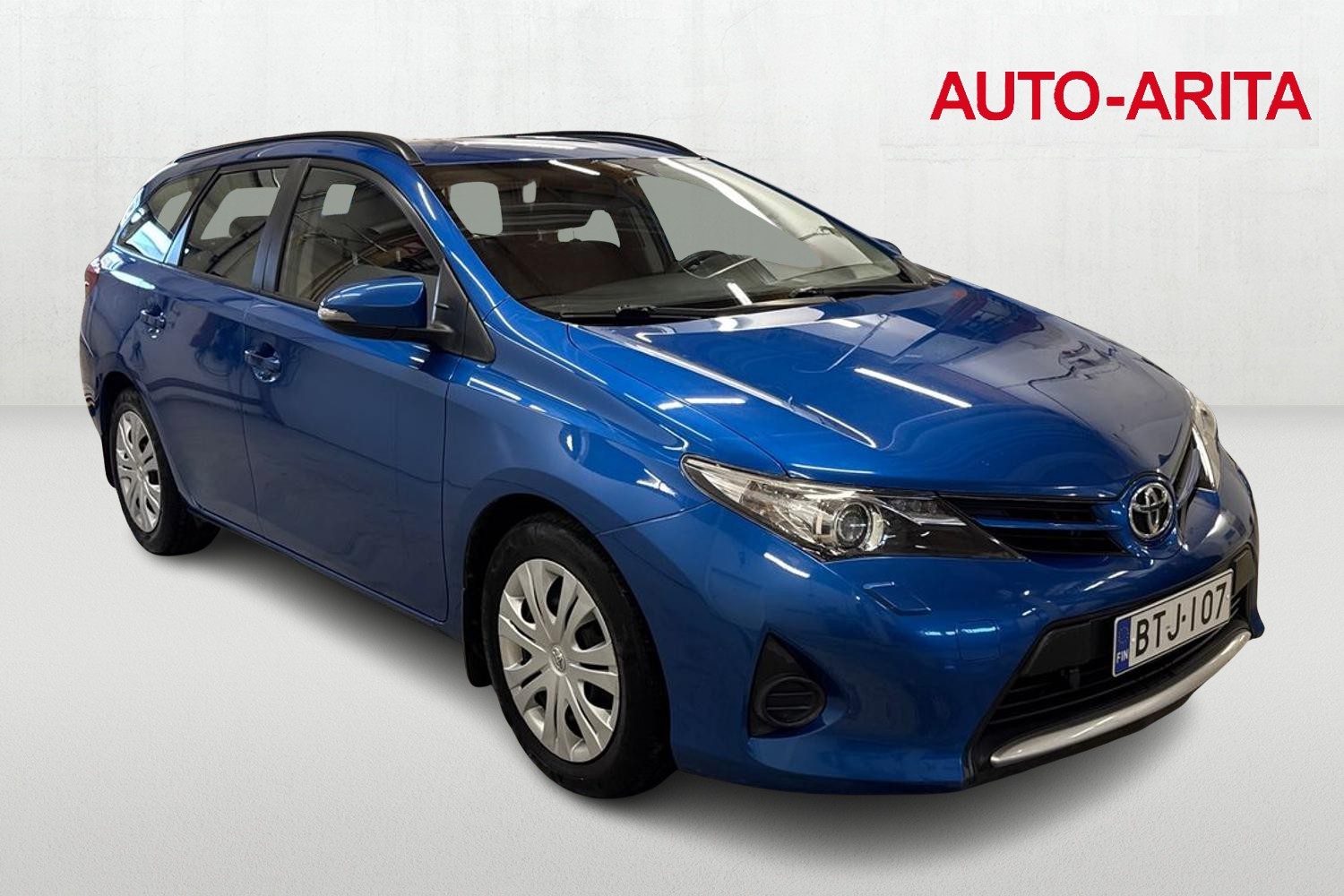 Toyota Auris 2015