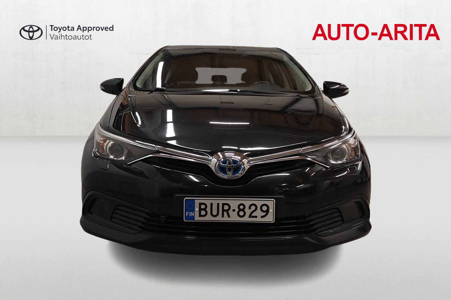 TOYOTA AURIS 2017