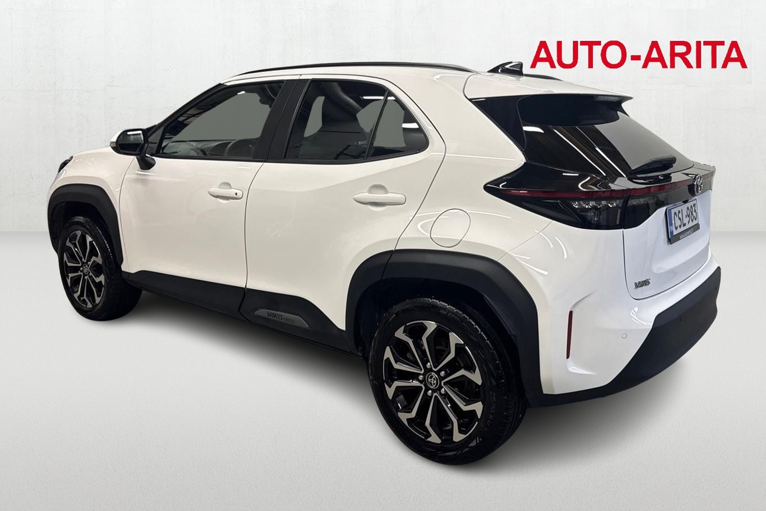 TOYOTA Yaris Cross 2025