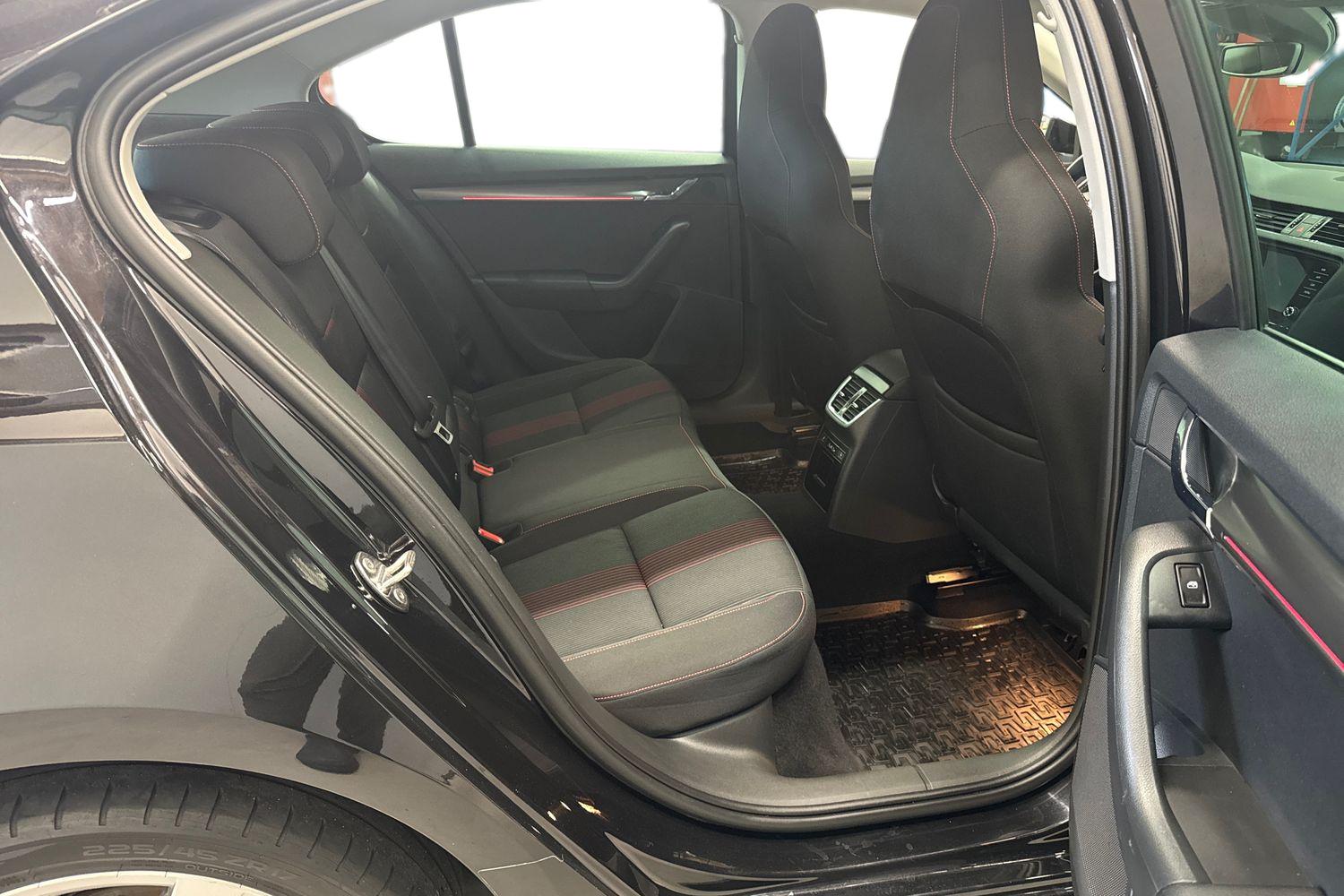 SKODA OCTAVIA 2018