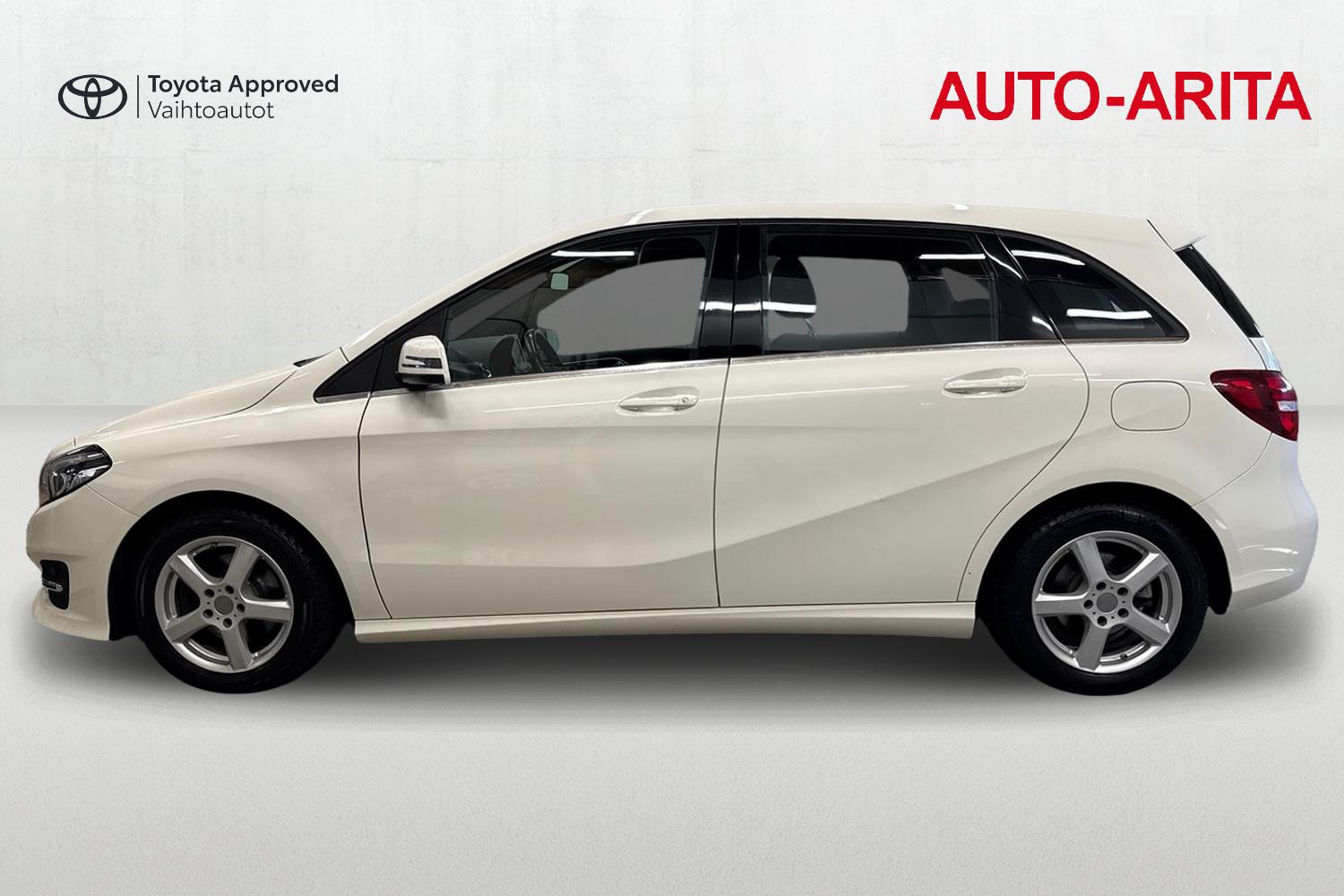 MERCEDES-BENZ B 2016