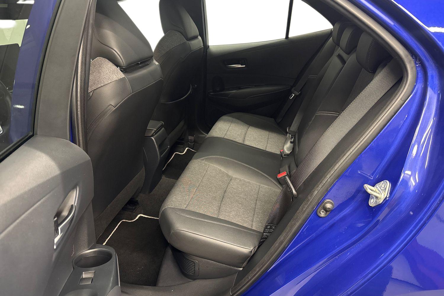 TOYOTA COROLLA 2023