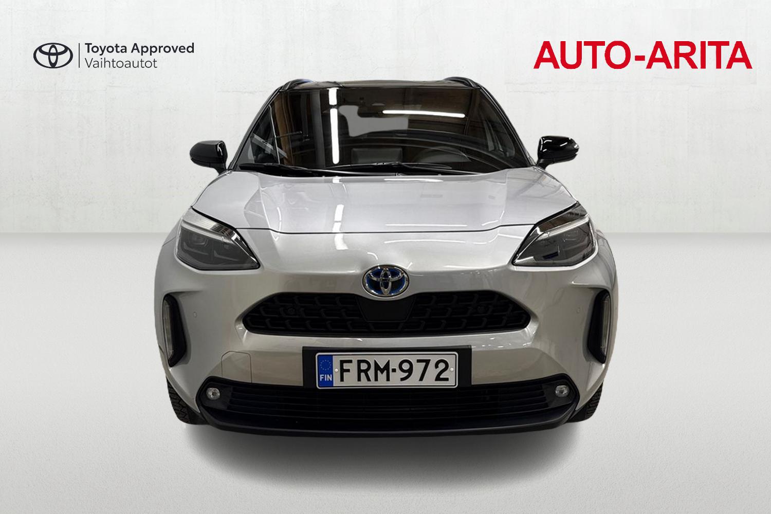 TOYOTA Yaris Cross 2023